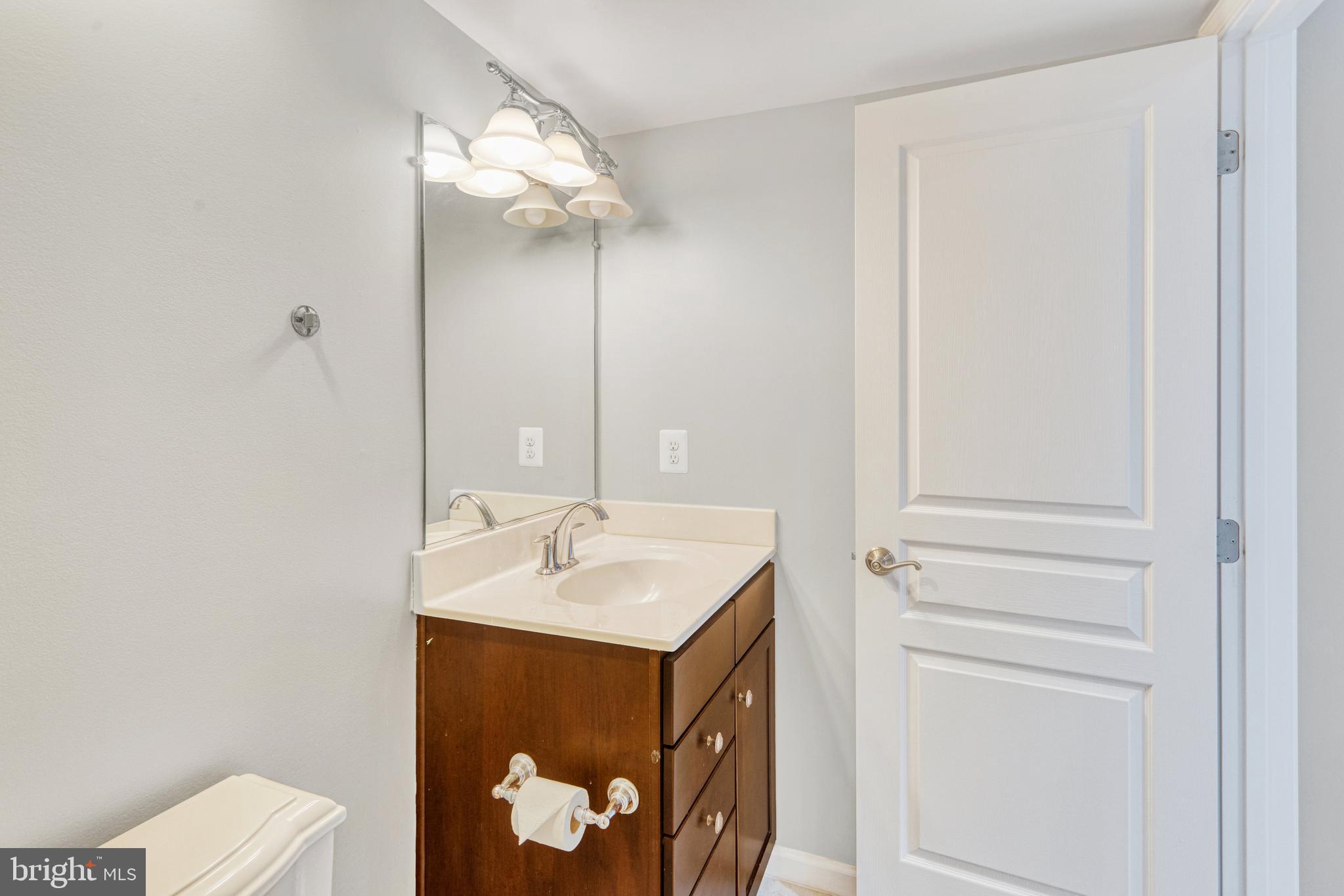 8261 Heritage Crossing Ct