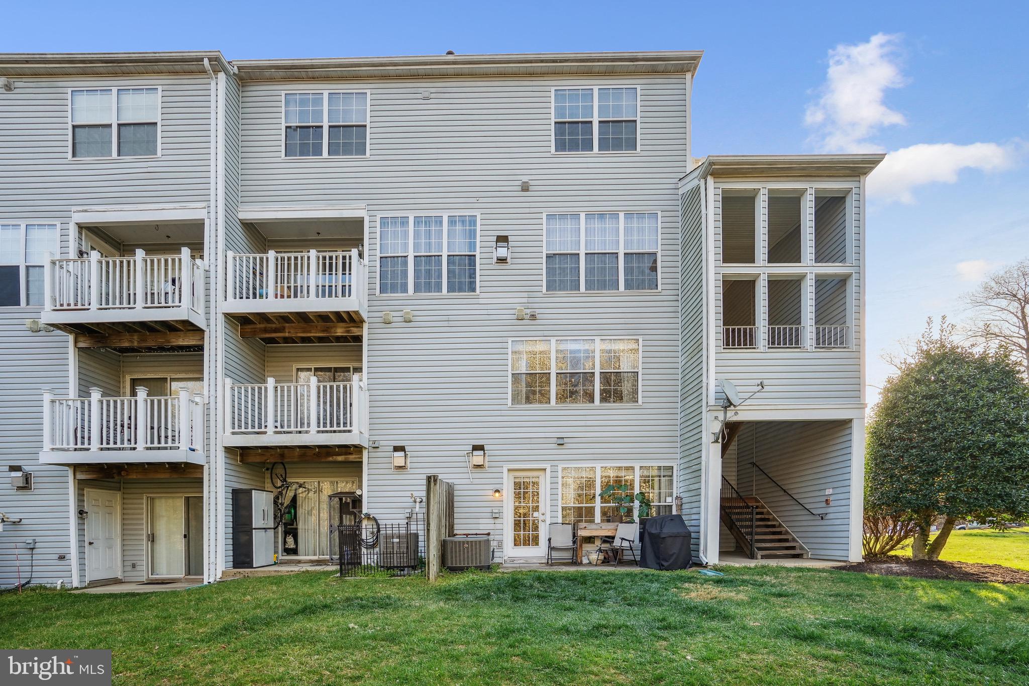 3842 Clore Pl #3842