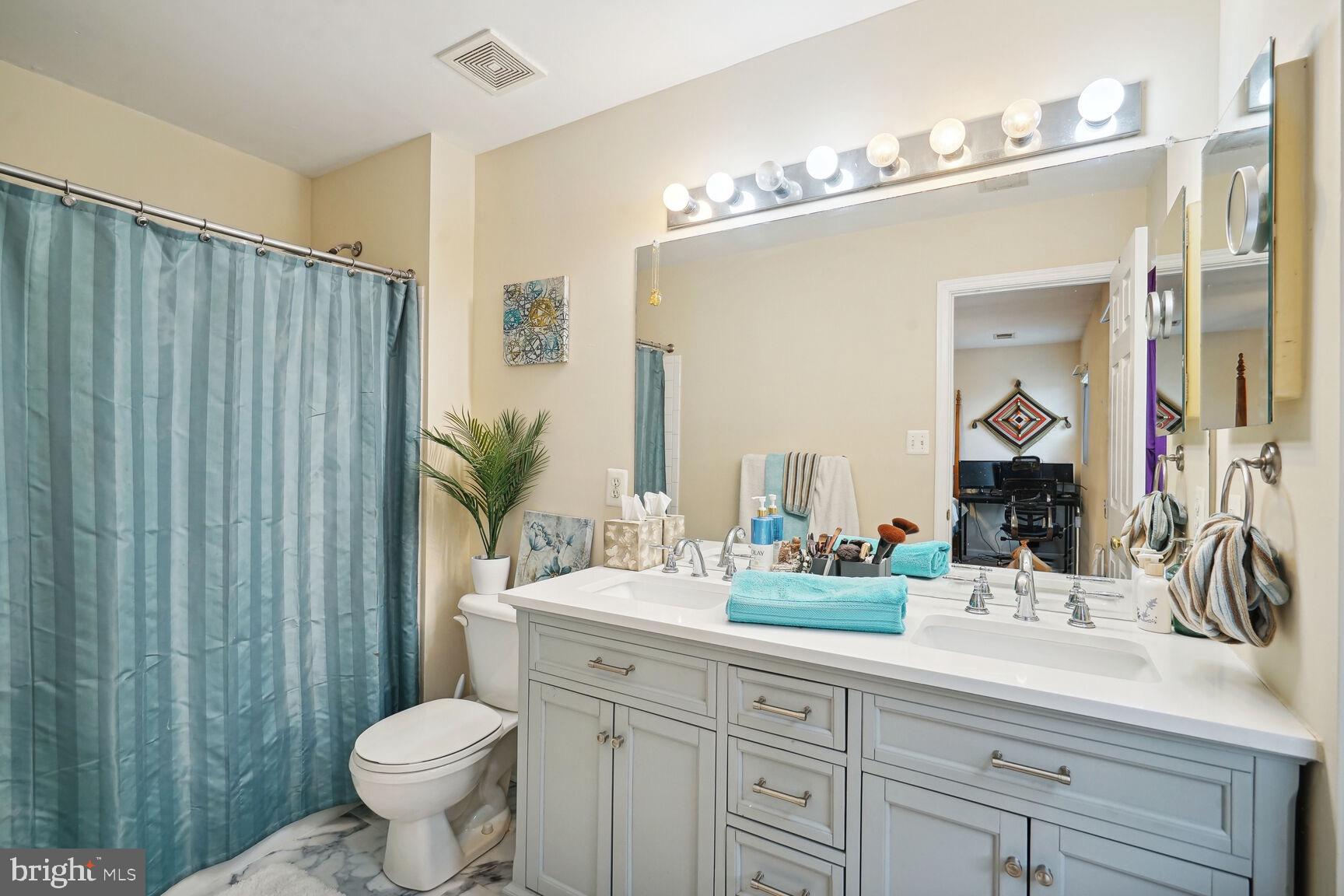 5625 Hobsons Choice Loop