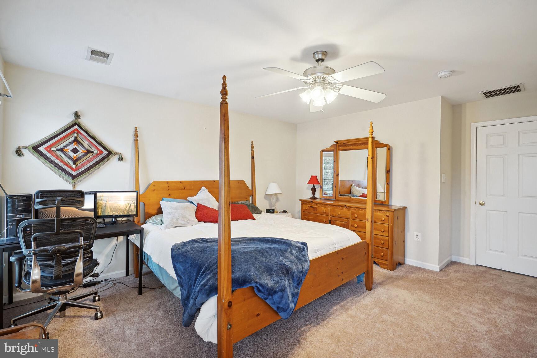 5625 Hobsons Choice Loop
