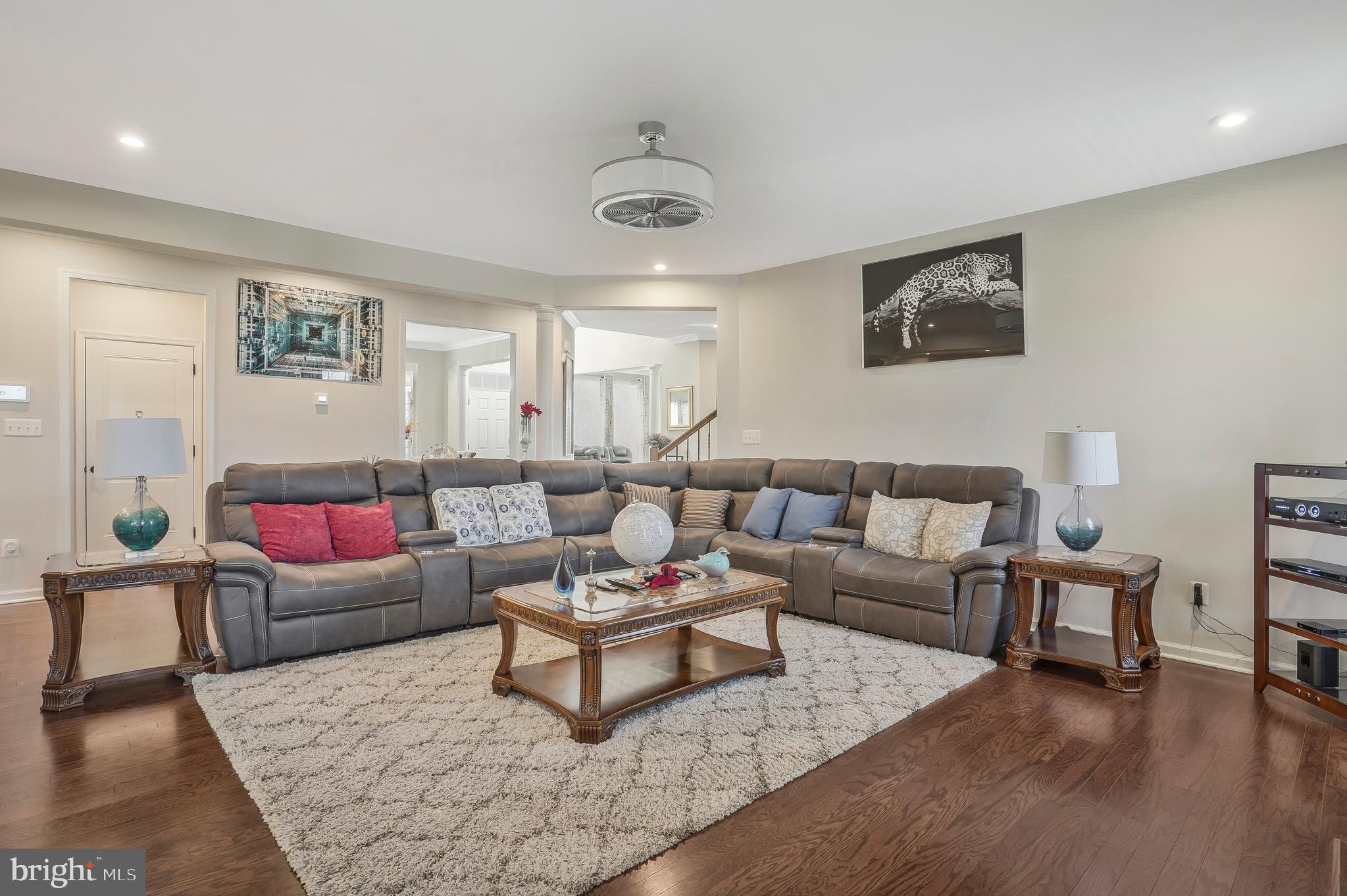 12869 Hoadly Manor Dr