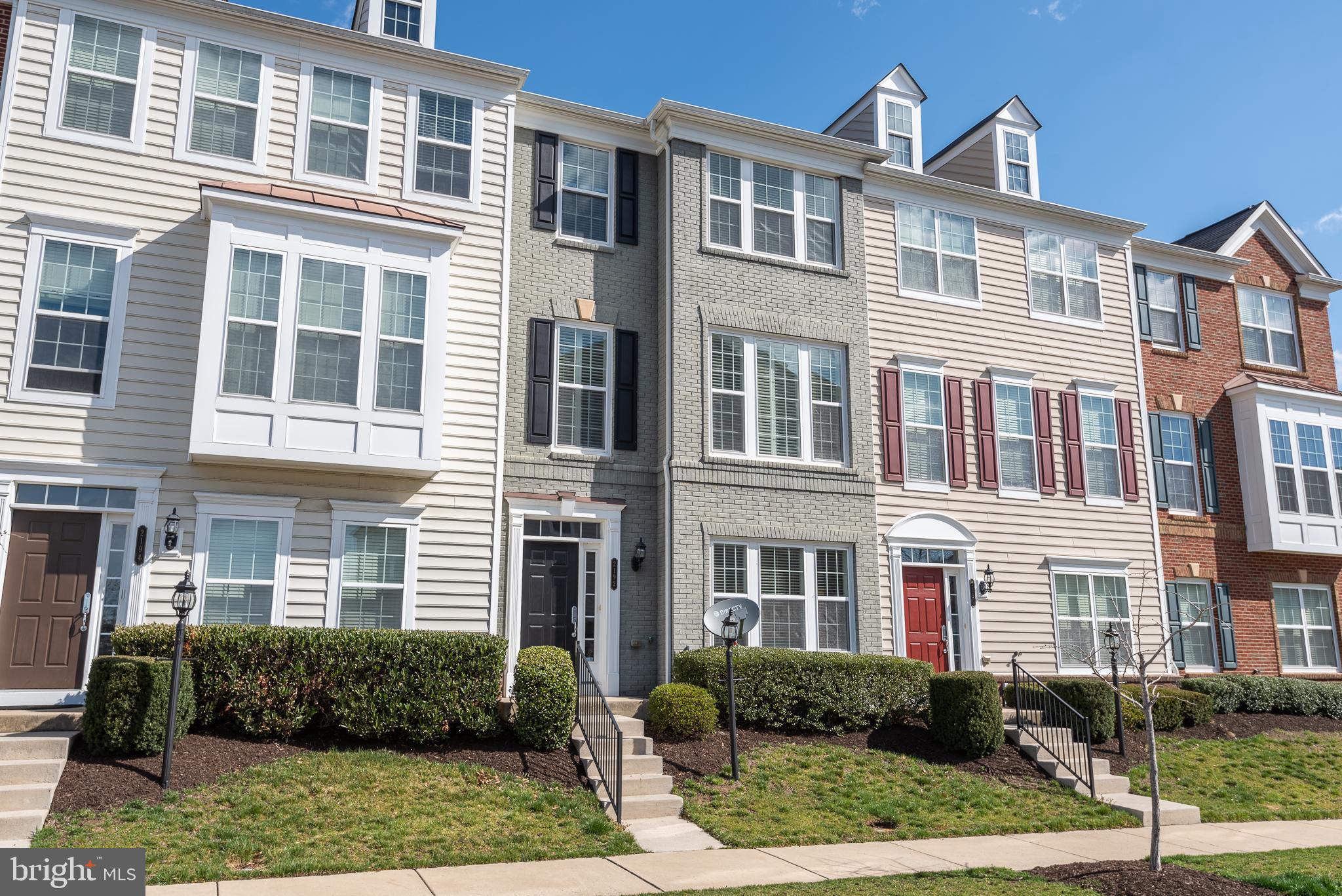 2192 Oberlin Dr
