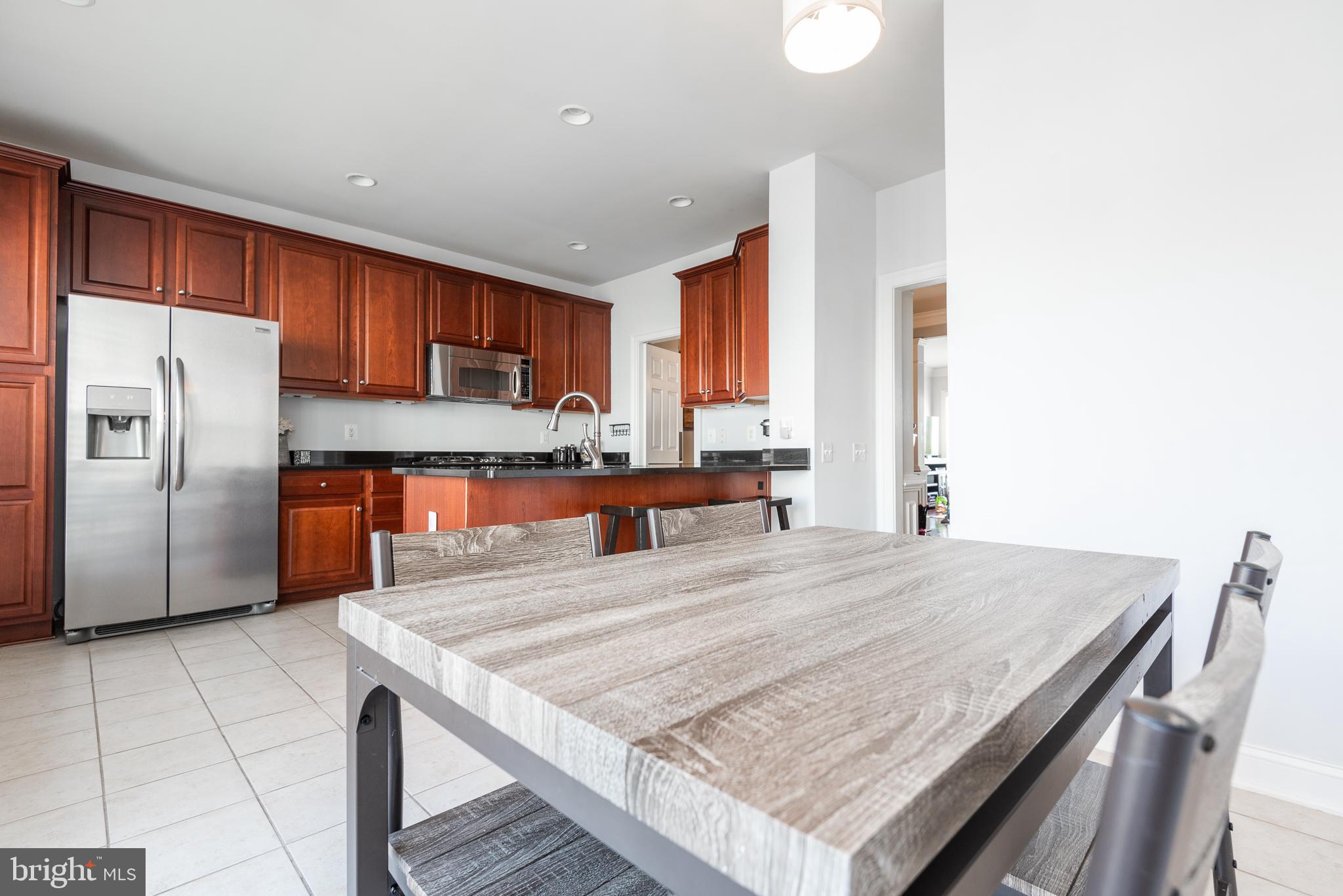 2192 Oberlin Dr