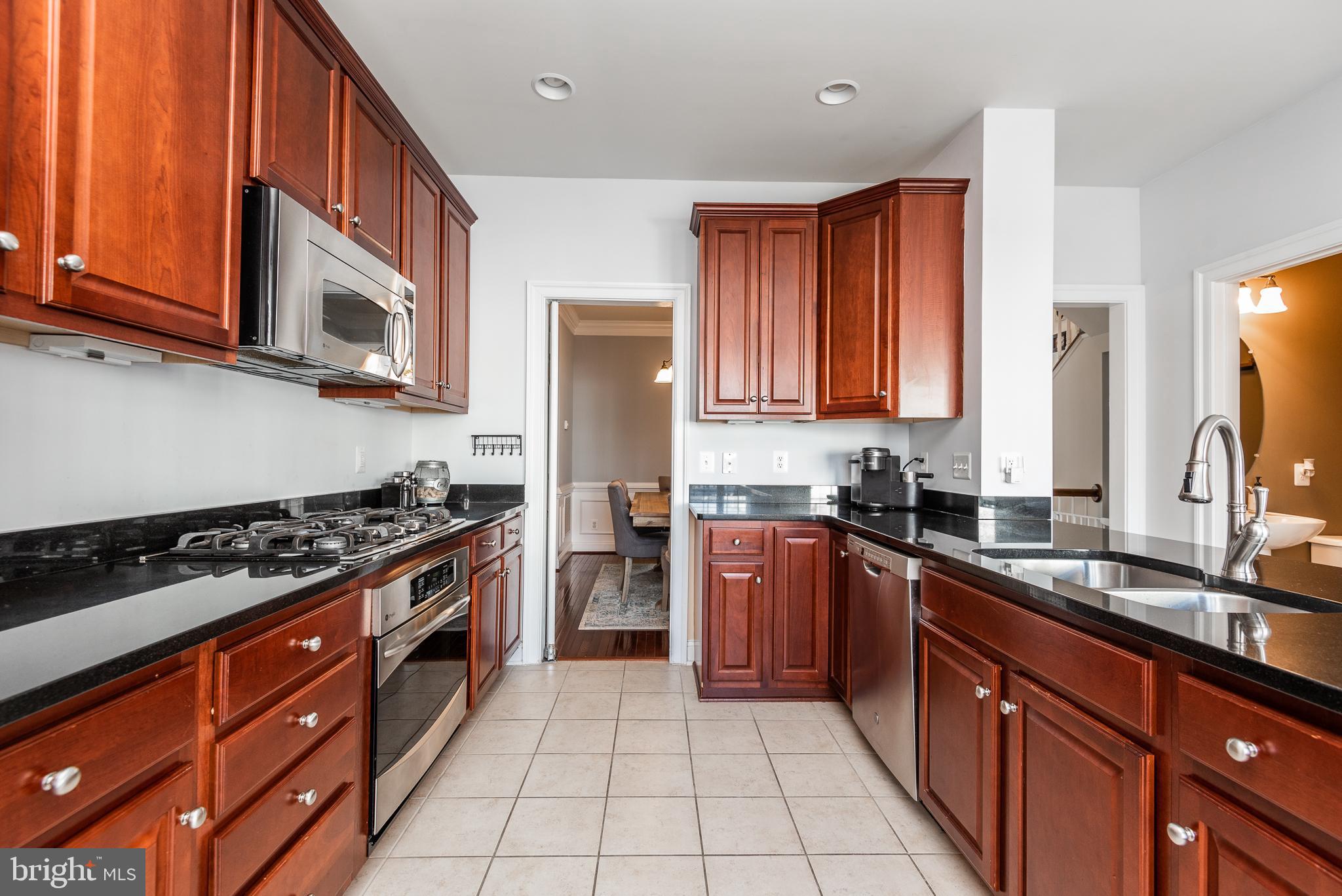 2192 Oberlin Dr