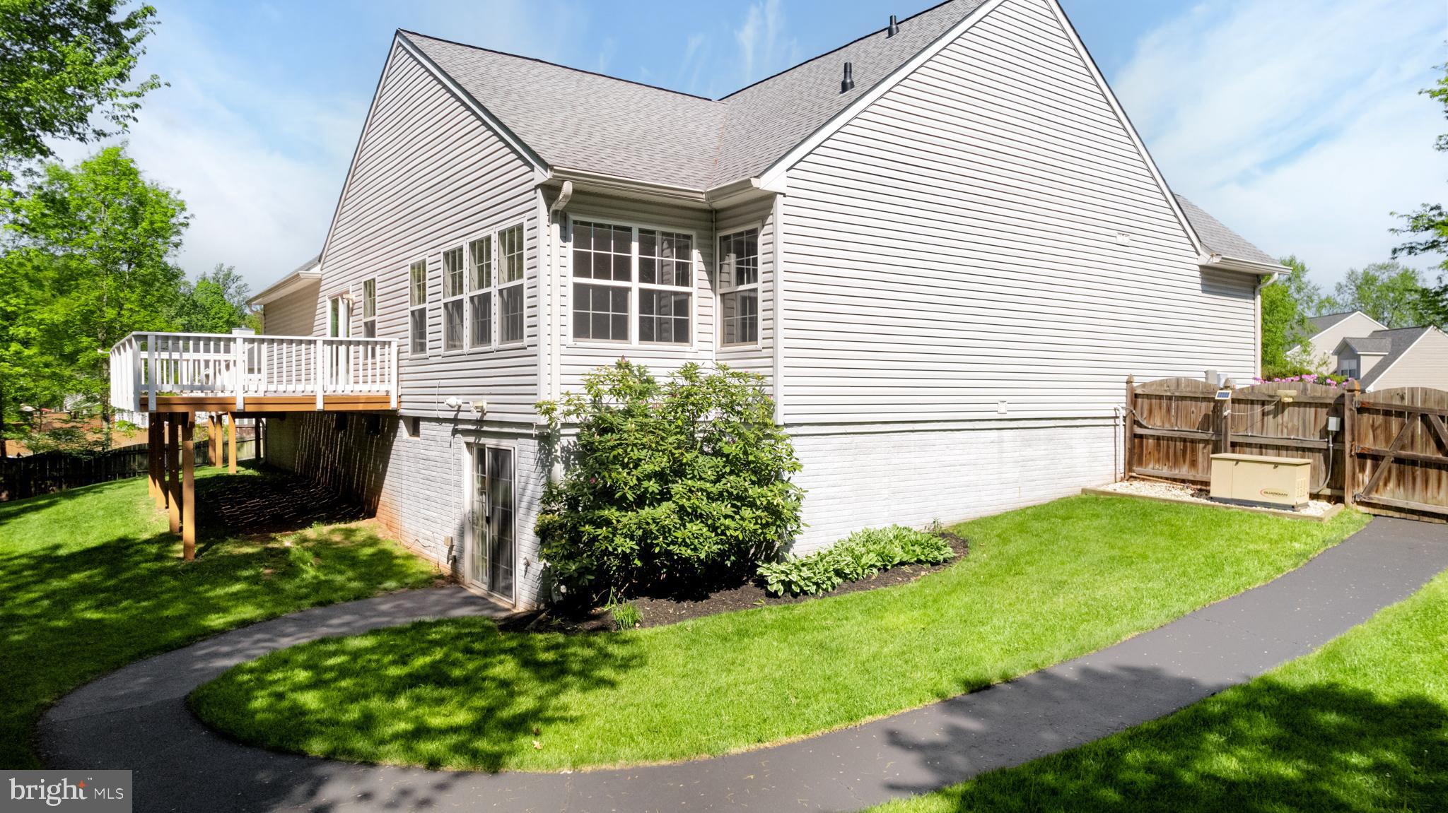 10648 Fence Post Ct