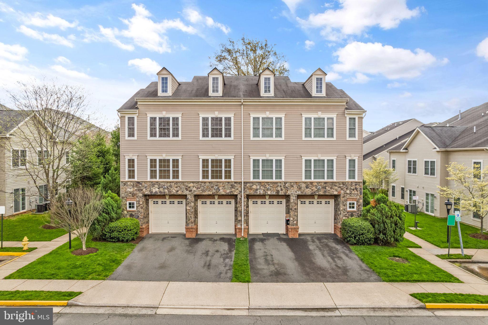 11243 Wortham Crest Cir