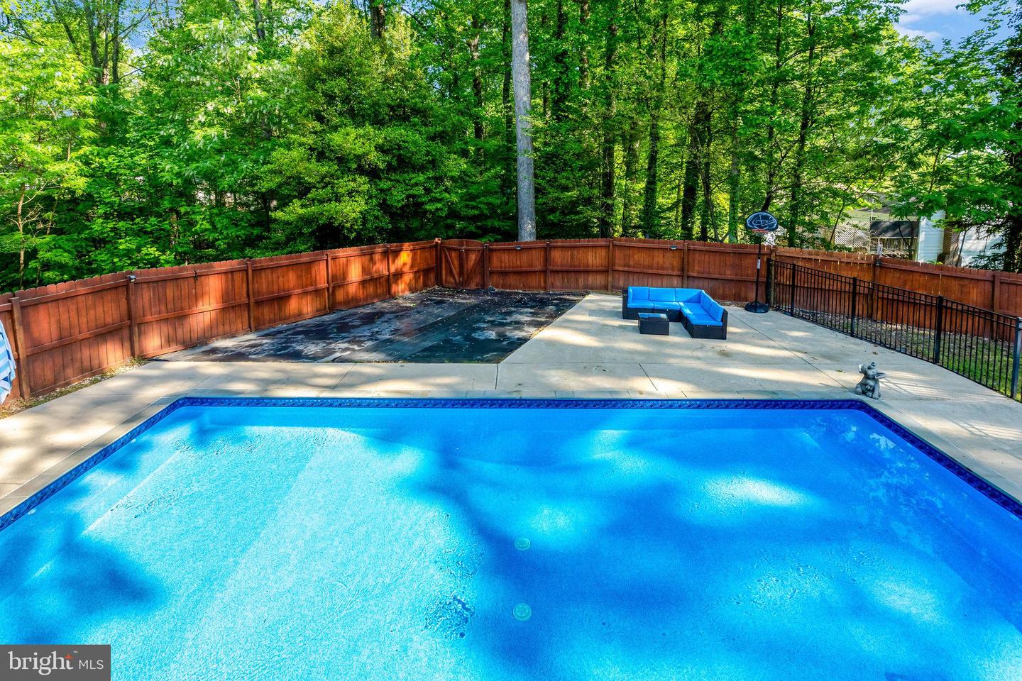 16000 Normandy Ct