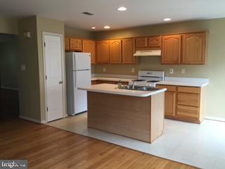 11105 Doubleday Ln