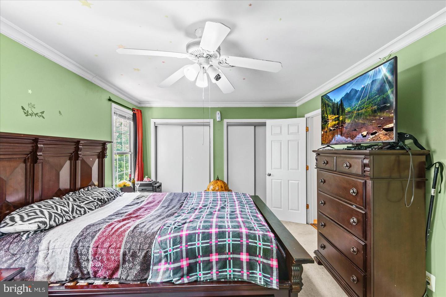 8637 Centerton Ln