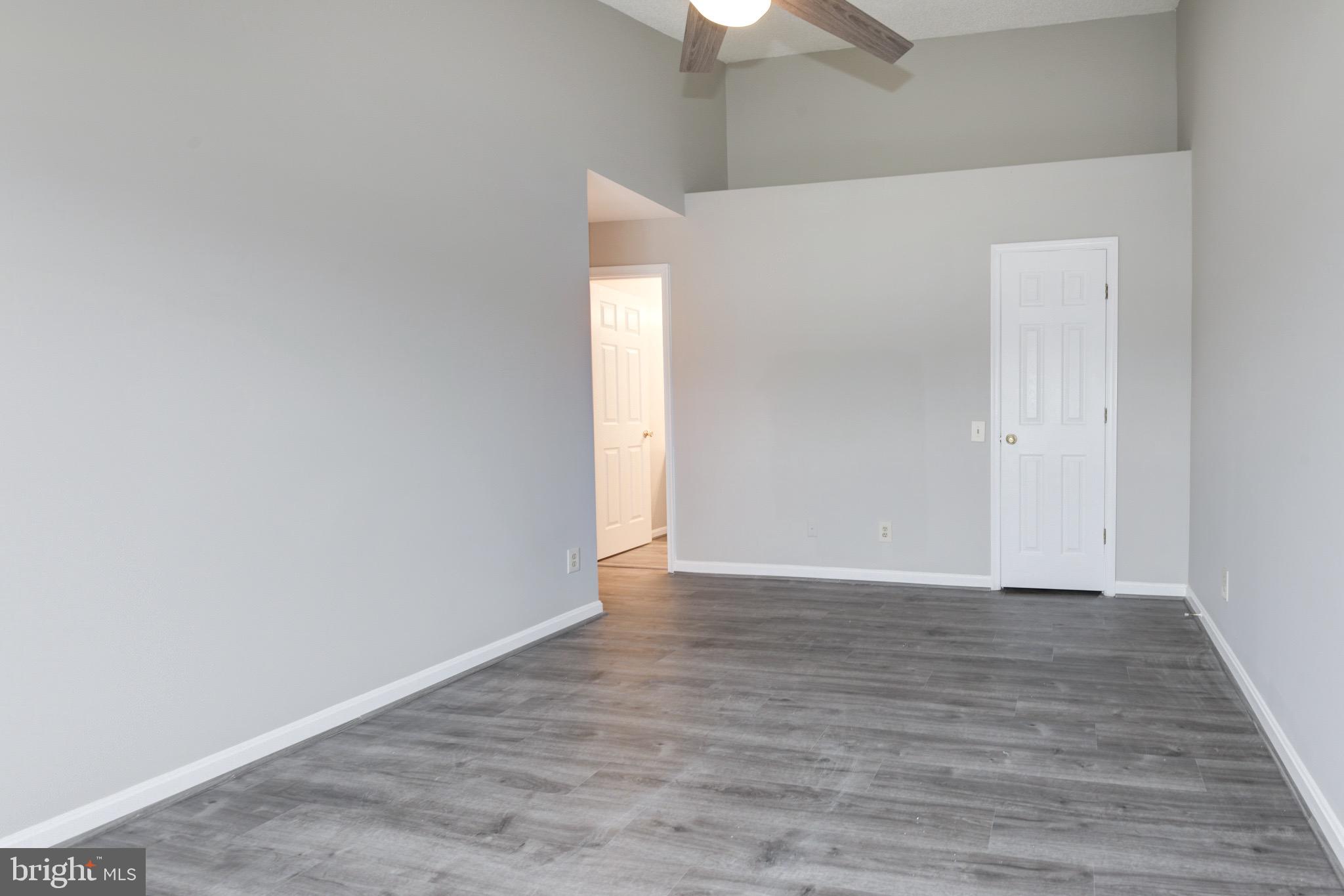 11205 Rienzi Pl #202