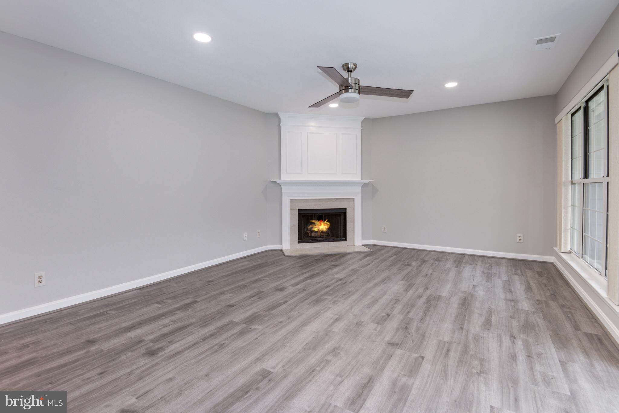 11205 Rienzi Pl #202