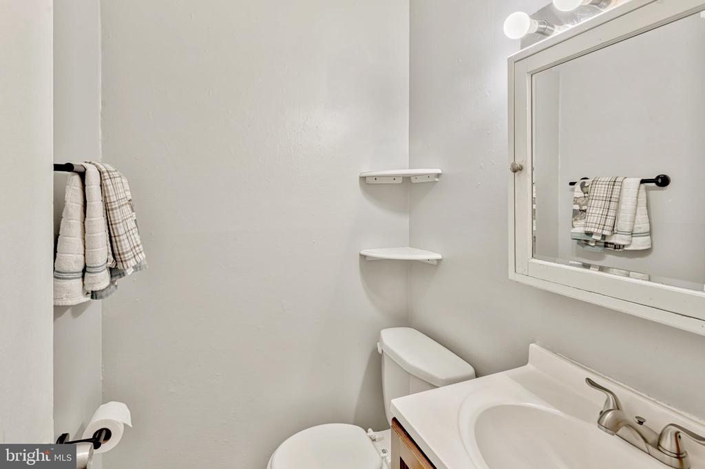 2911 Williamsburg Ct