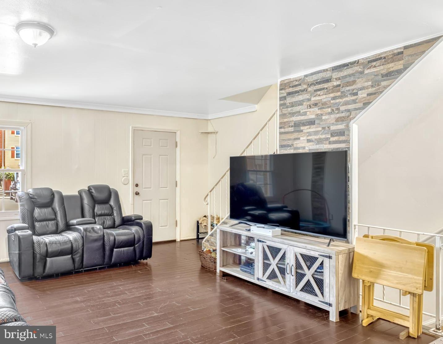 2911 Williamsburg Ct