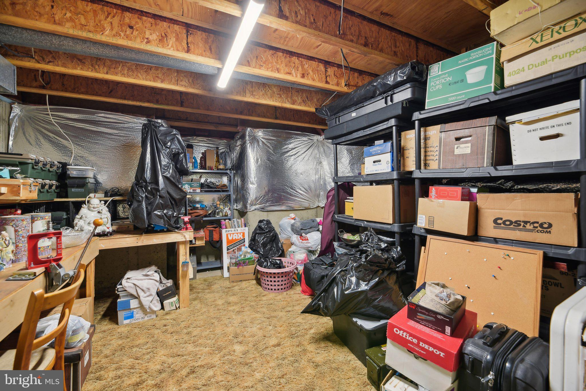 5446 Lomax Way