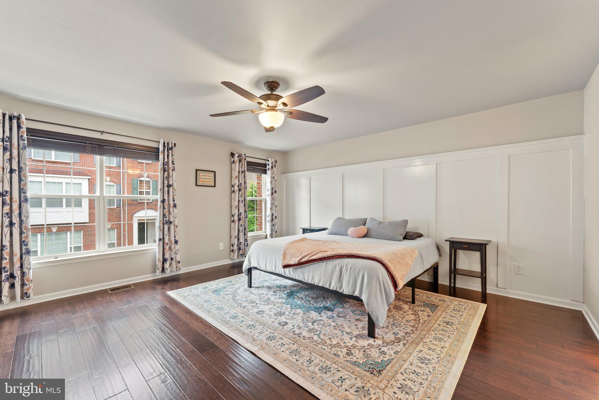 2281 Kew Gardens Dr