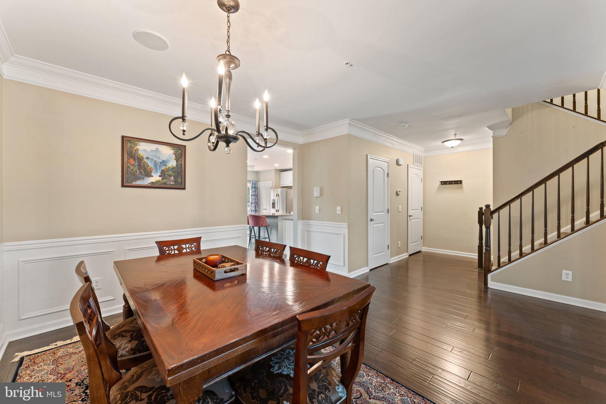 2281 Kew Gardens Dr