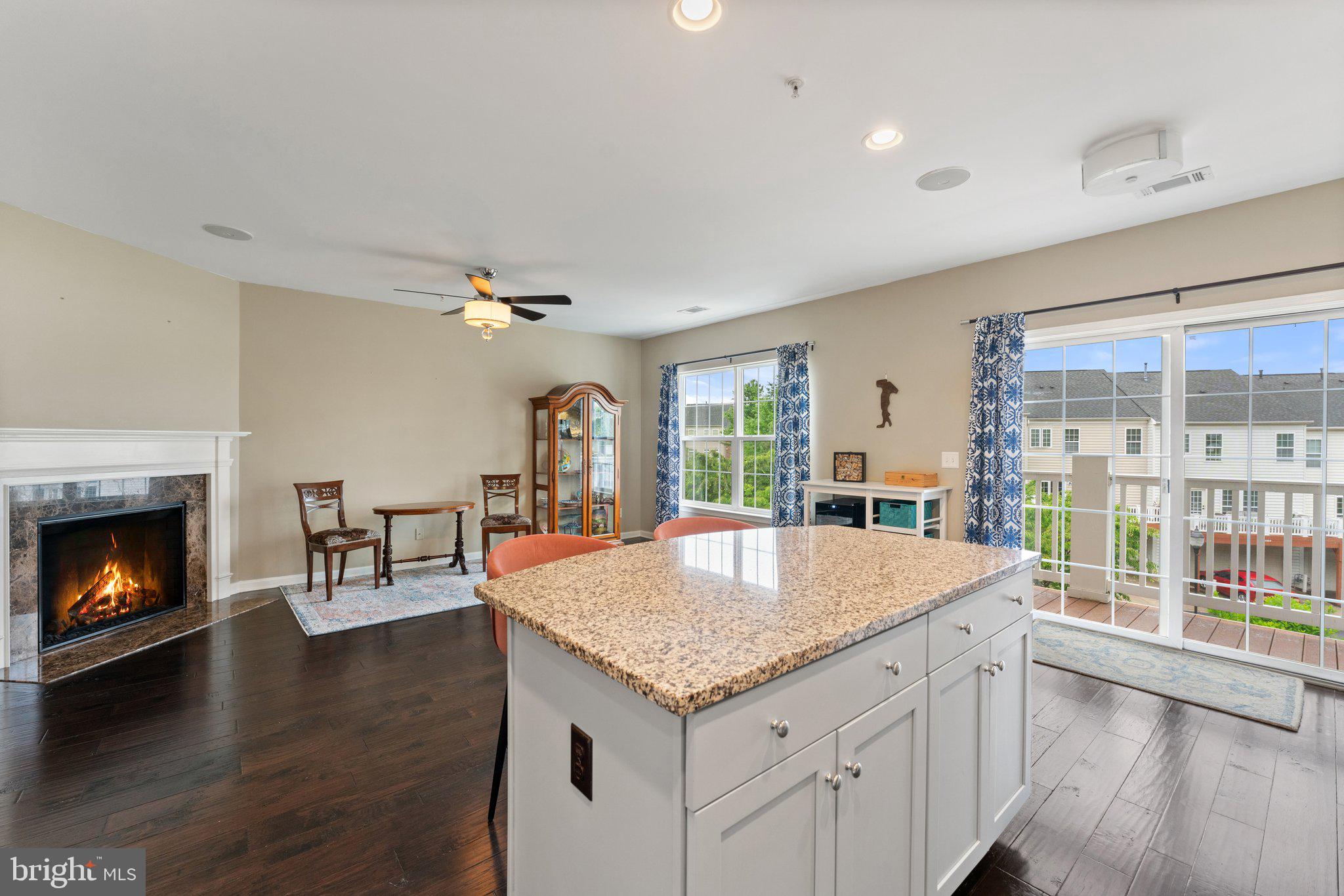 2281 Kew Gardens Dr