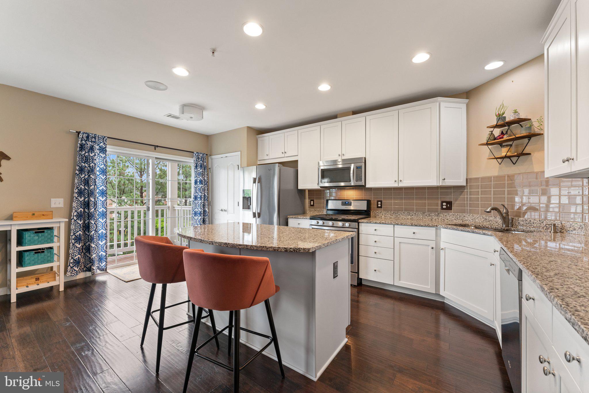 2281 Kew Gardens Dr