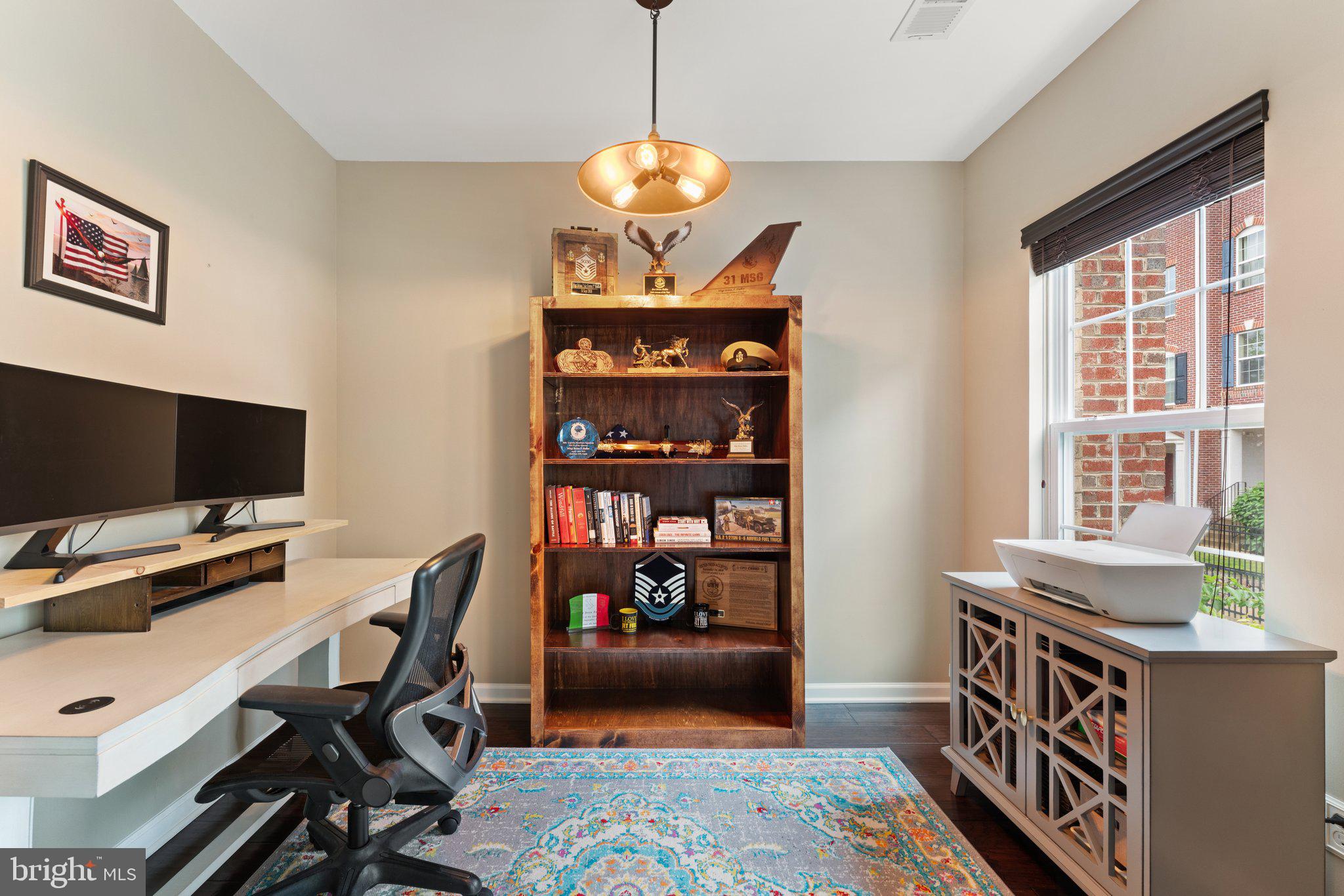 2281 Kew Gardens Dr