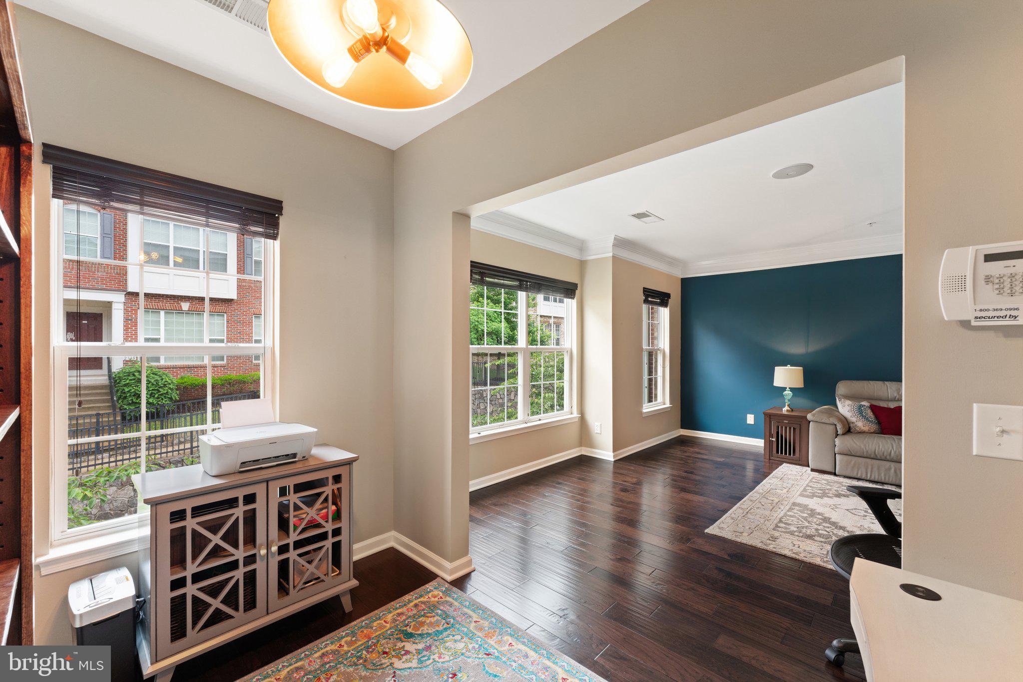 2281 Kew Gardens Dr