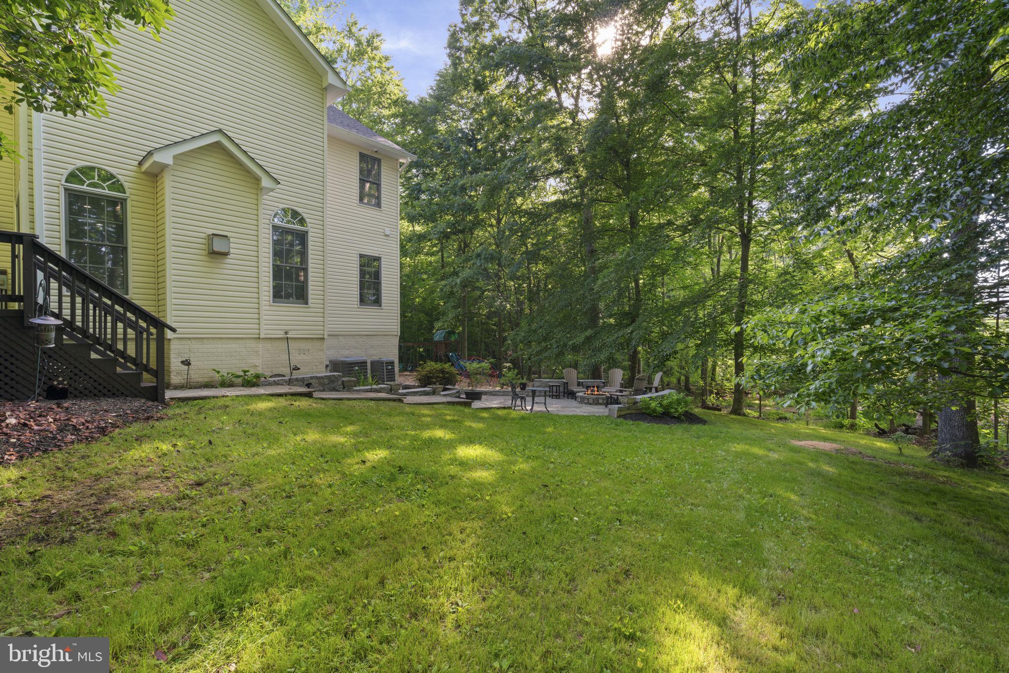 6240 Happy Creek Rd