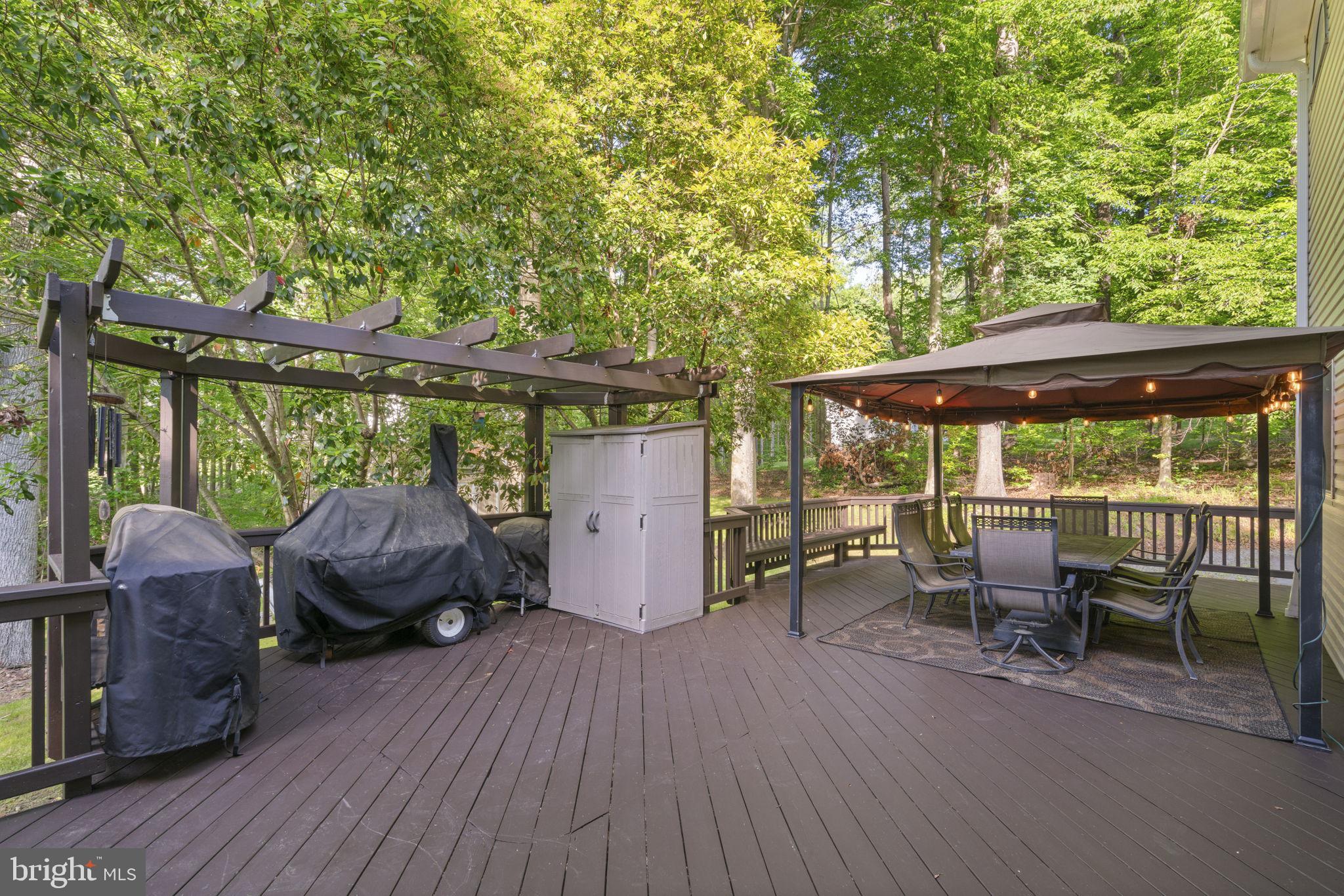 6240 Happy Creek Rd