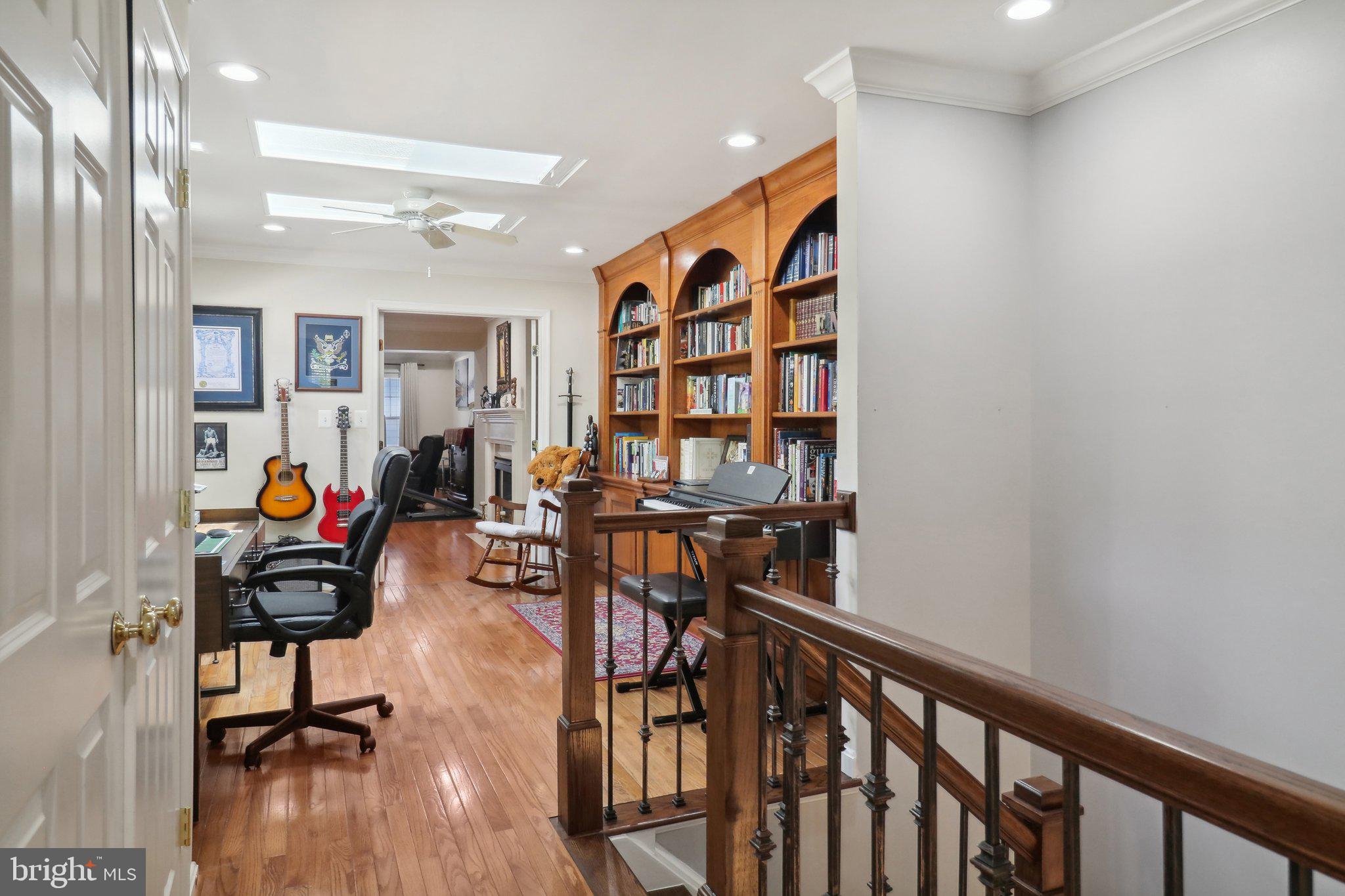 13751 Fleet St