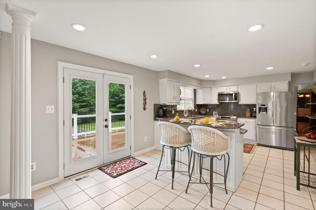 4183 Stepney Dr