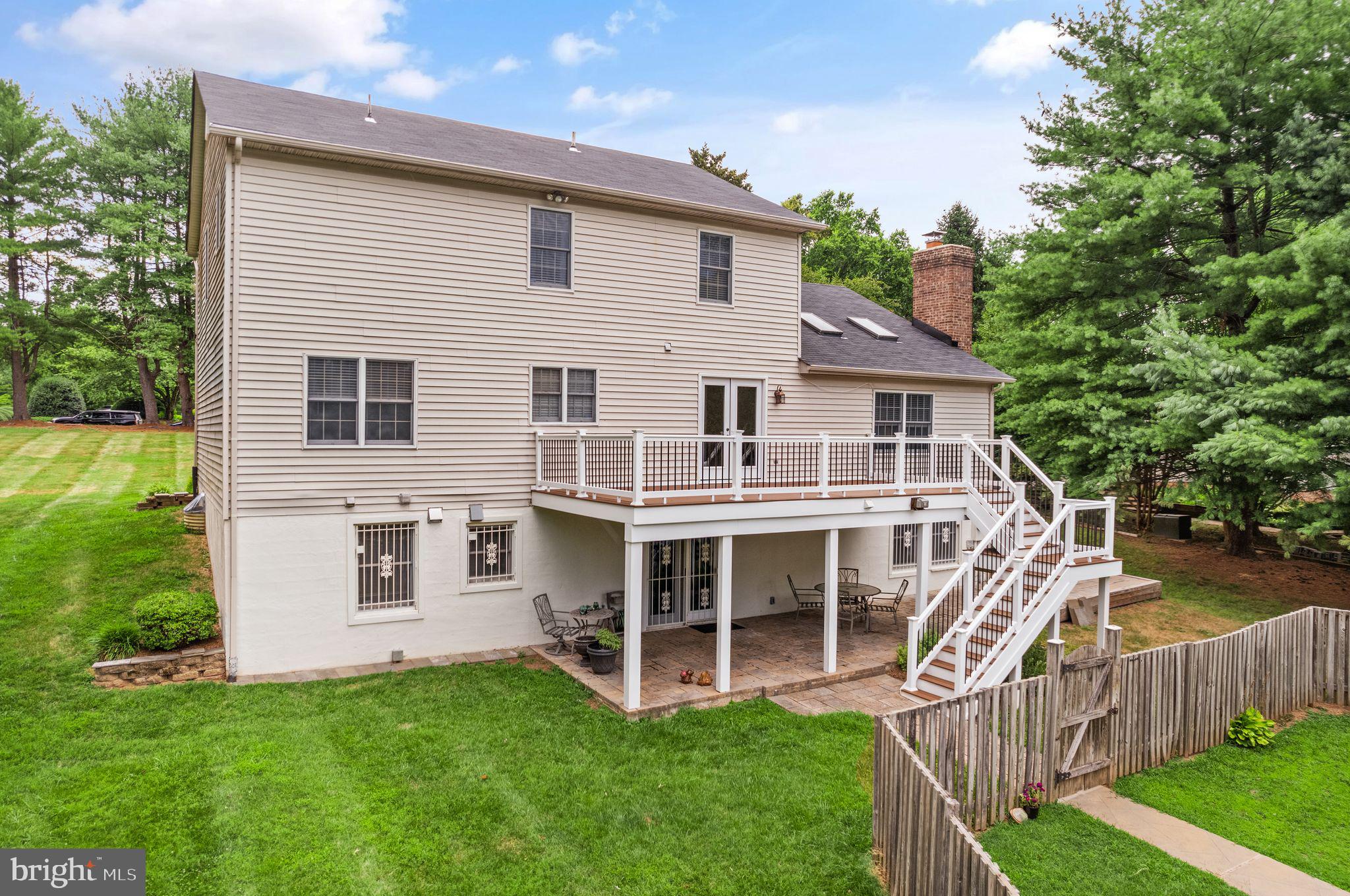4183 Stepney Dr