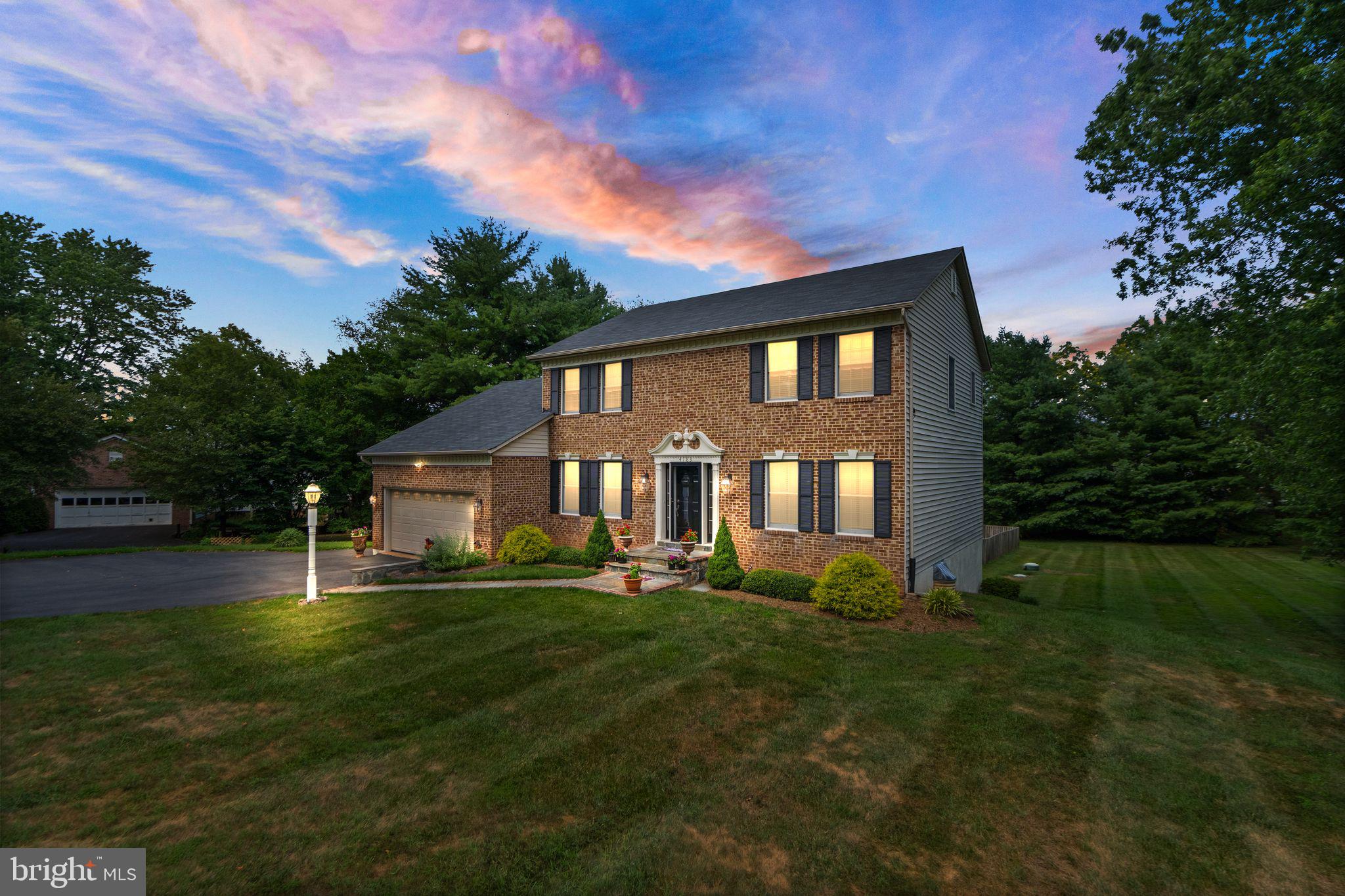 4183 Stepney Dr
