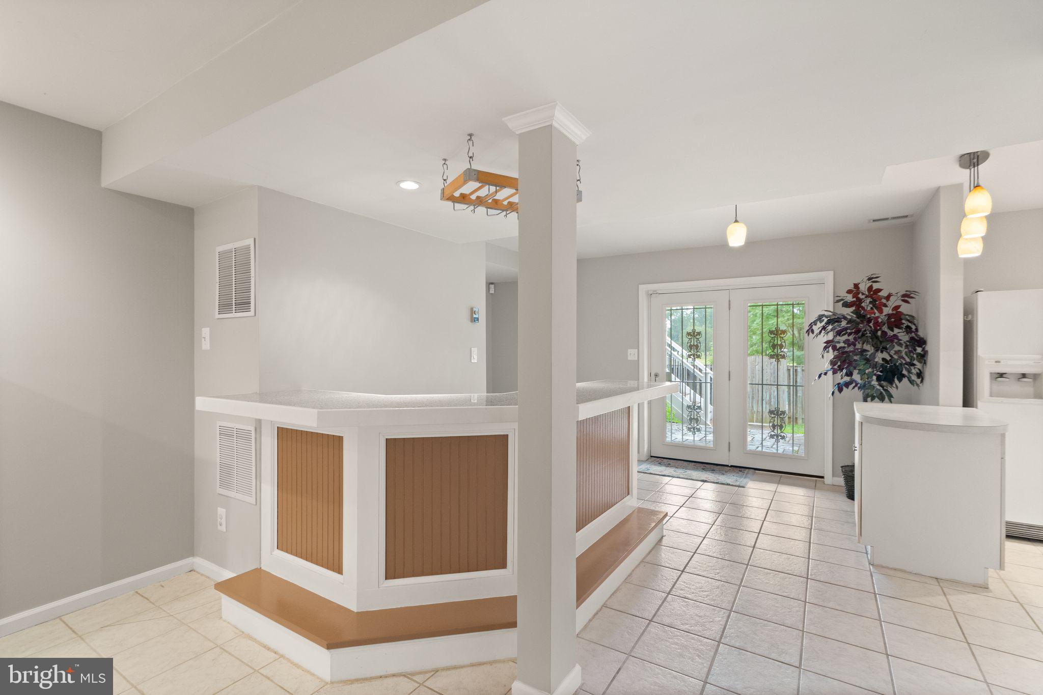 4183 Stepney Dr
