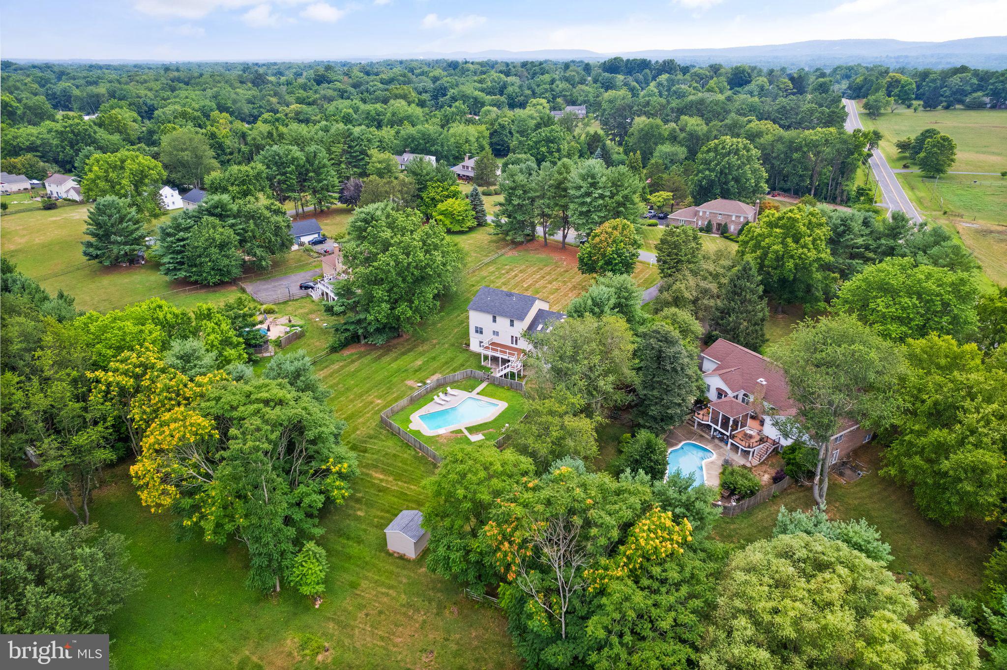 4183 Stepney Dr