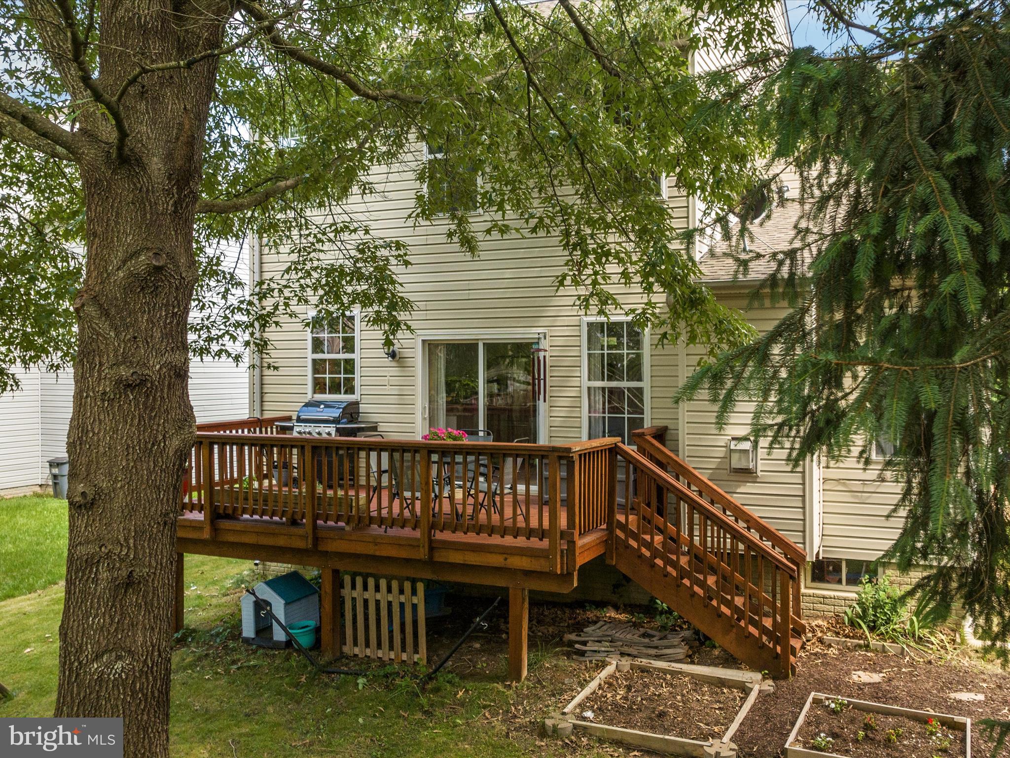 9648 Saybrooke Dr