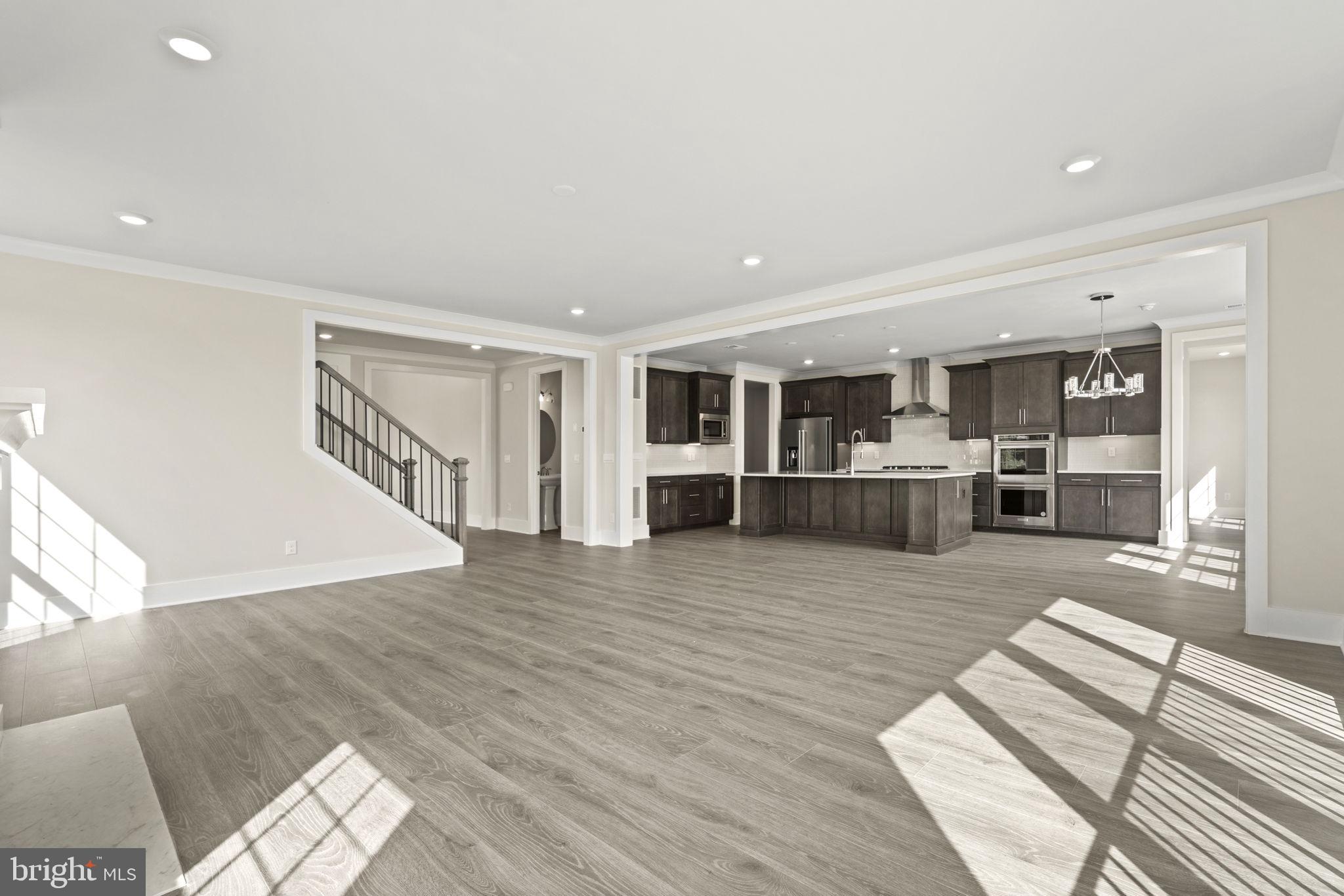 12060 Parkgate Dr
