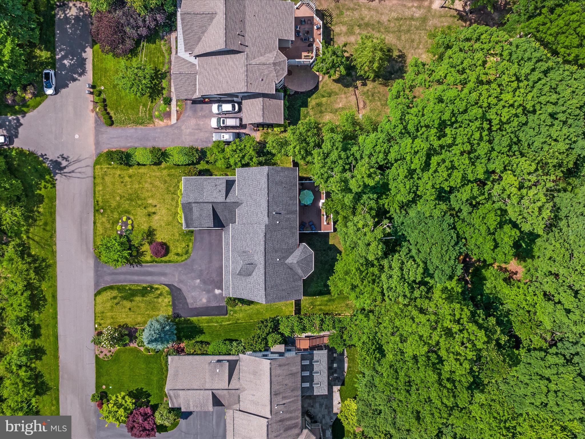 8420 Bearhurst Dr