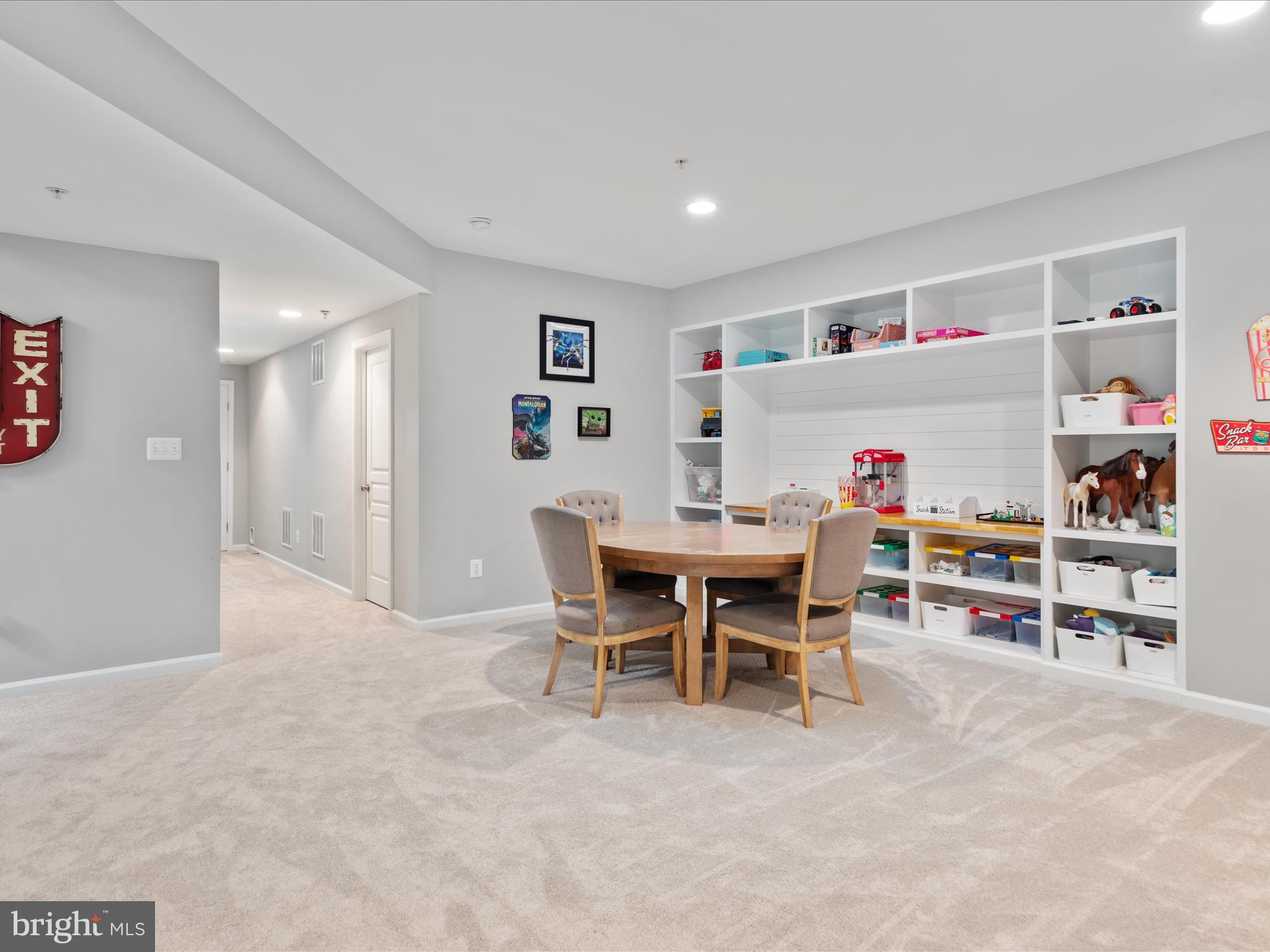 8420 Bearhurst Dr