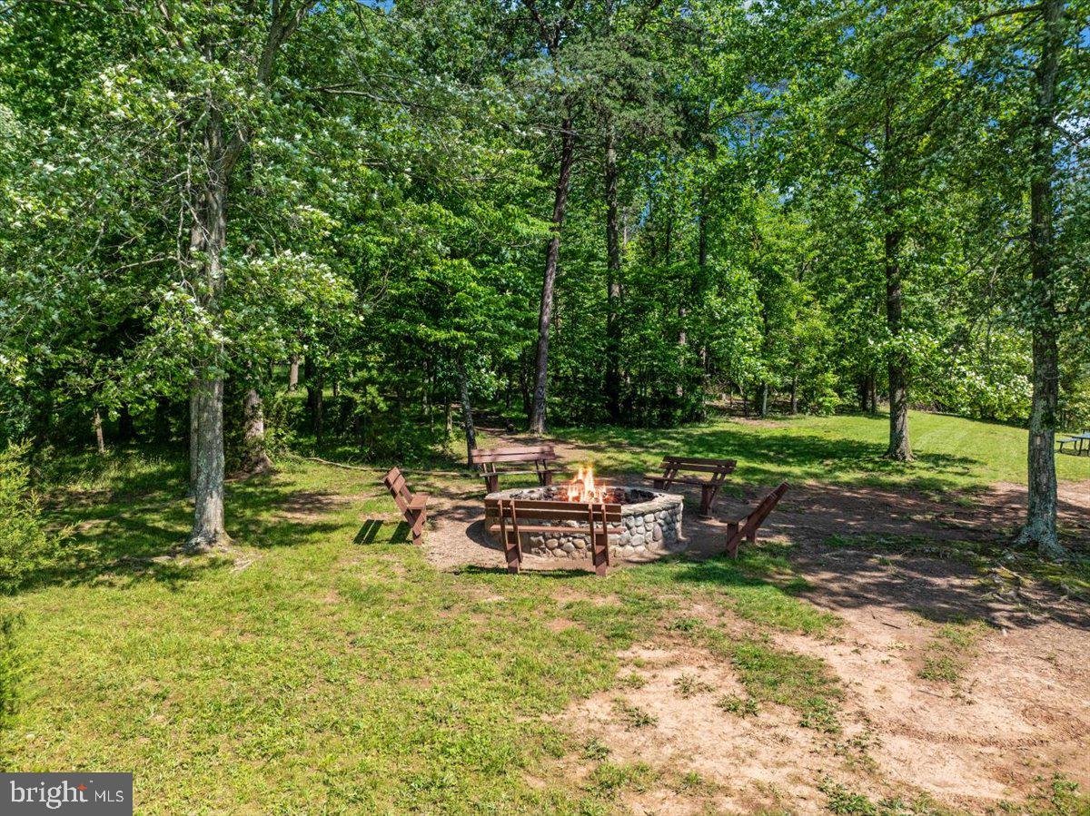 8420 Bearhurst Dr