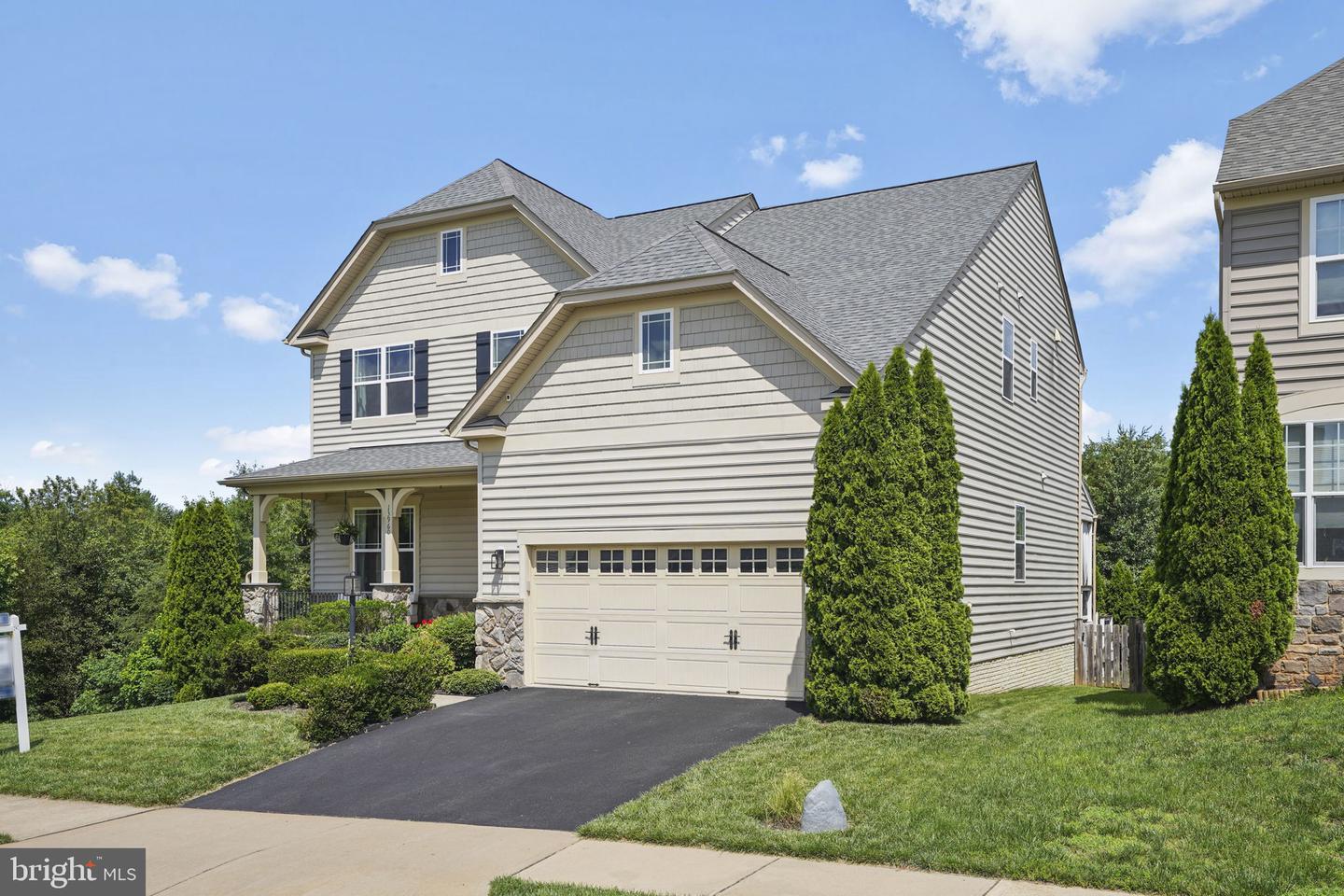 13960 Barrymore Ct