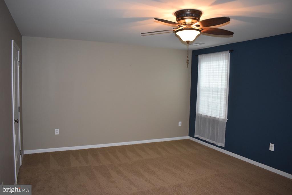15454 Gossoms Store Ct