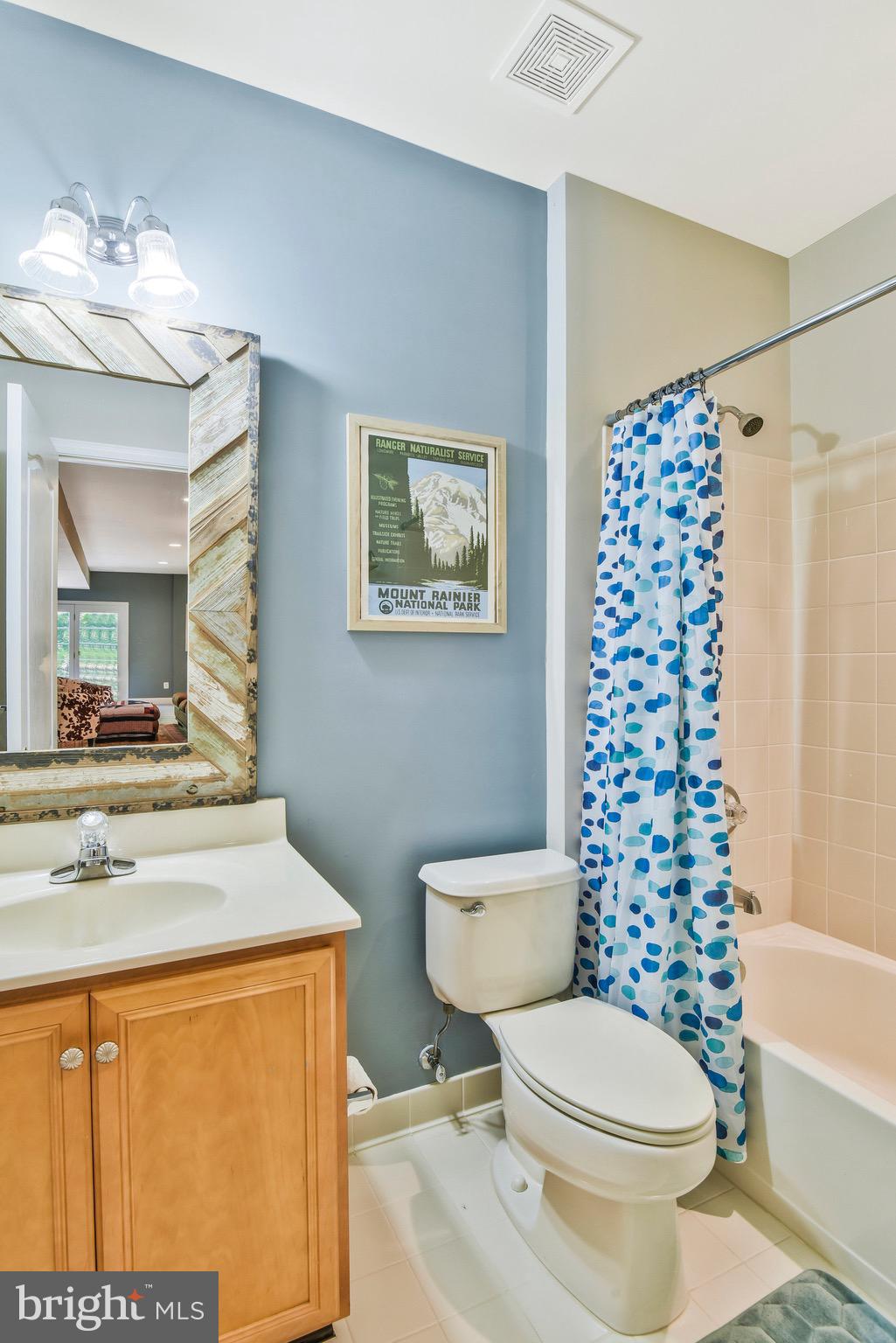5765 Amelia Springs Cir
