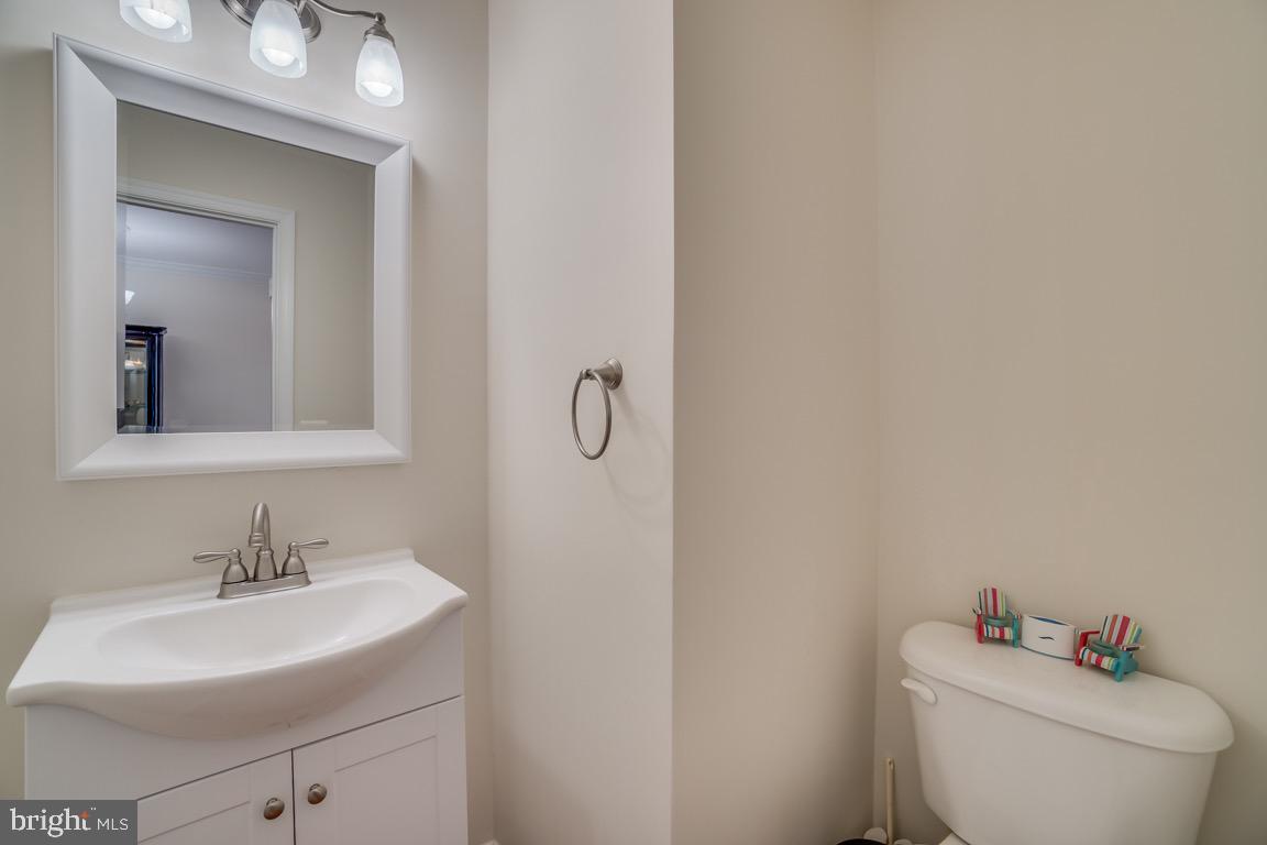 15677 WILLIAM BAYLISS CT