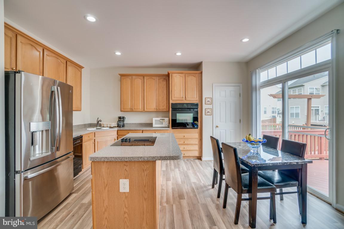 15677 WILLIAM BAYLISS CT