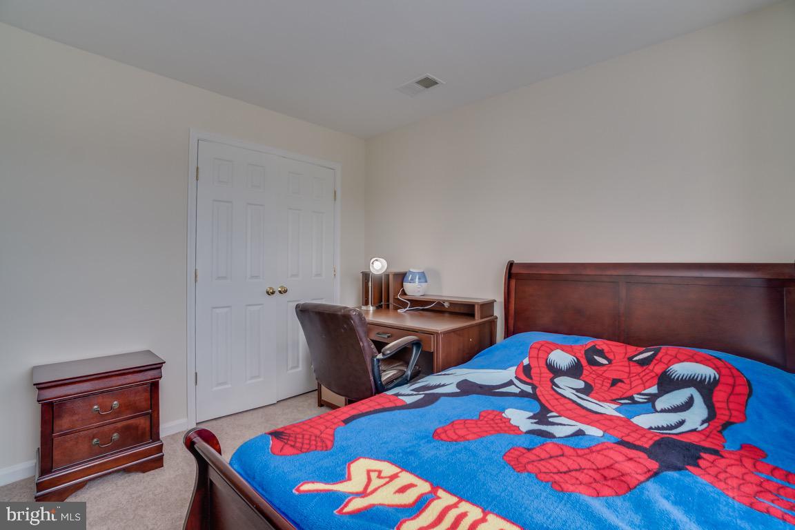 15677 WILLIAM BAYLISS CT