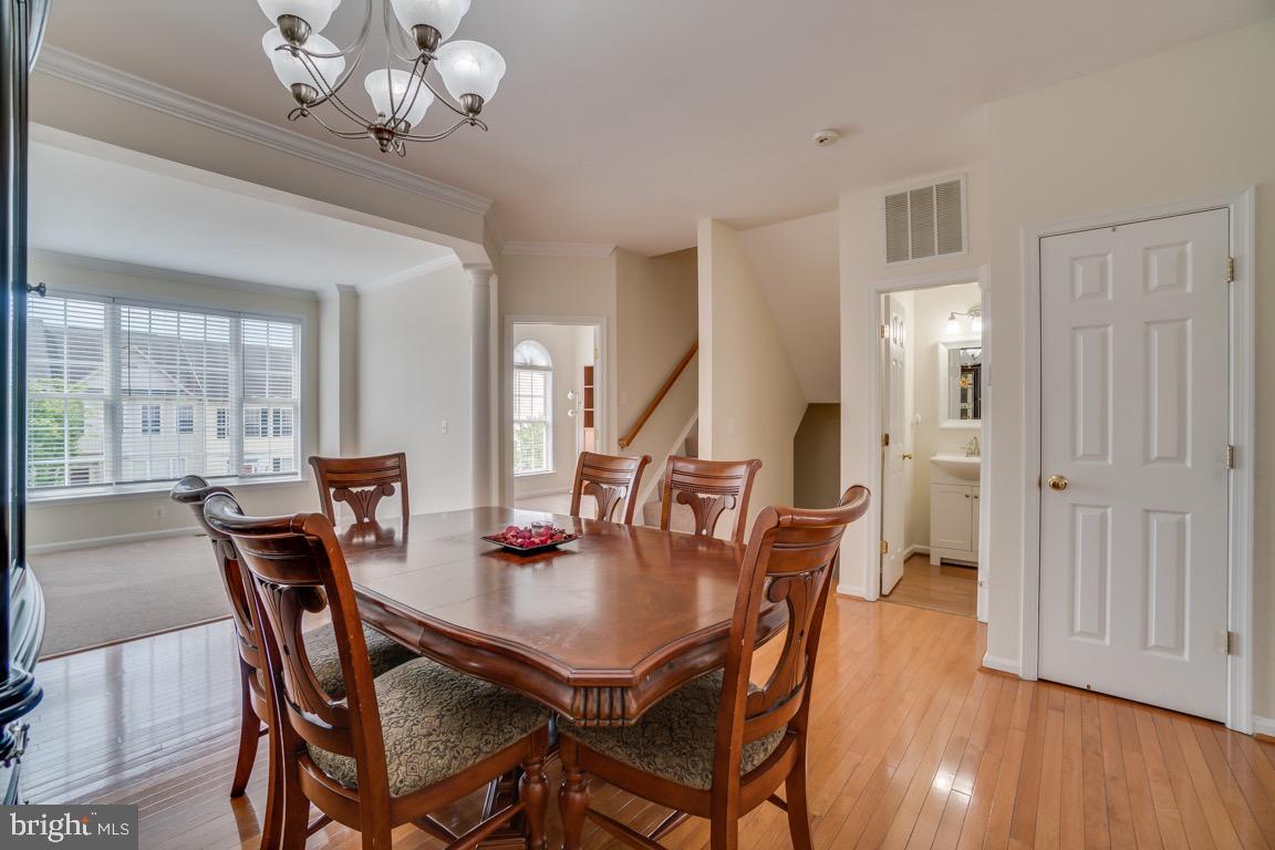 15677 WILLIAM BAYLISS CT