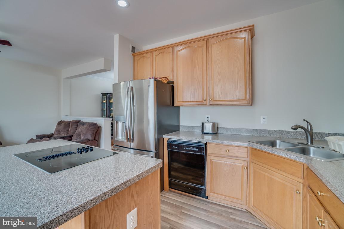 15677 WILLIAM BAYLISS CT