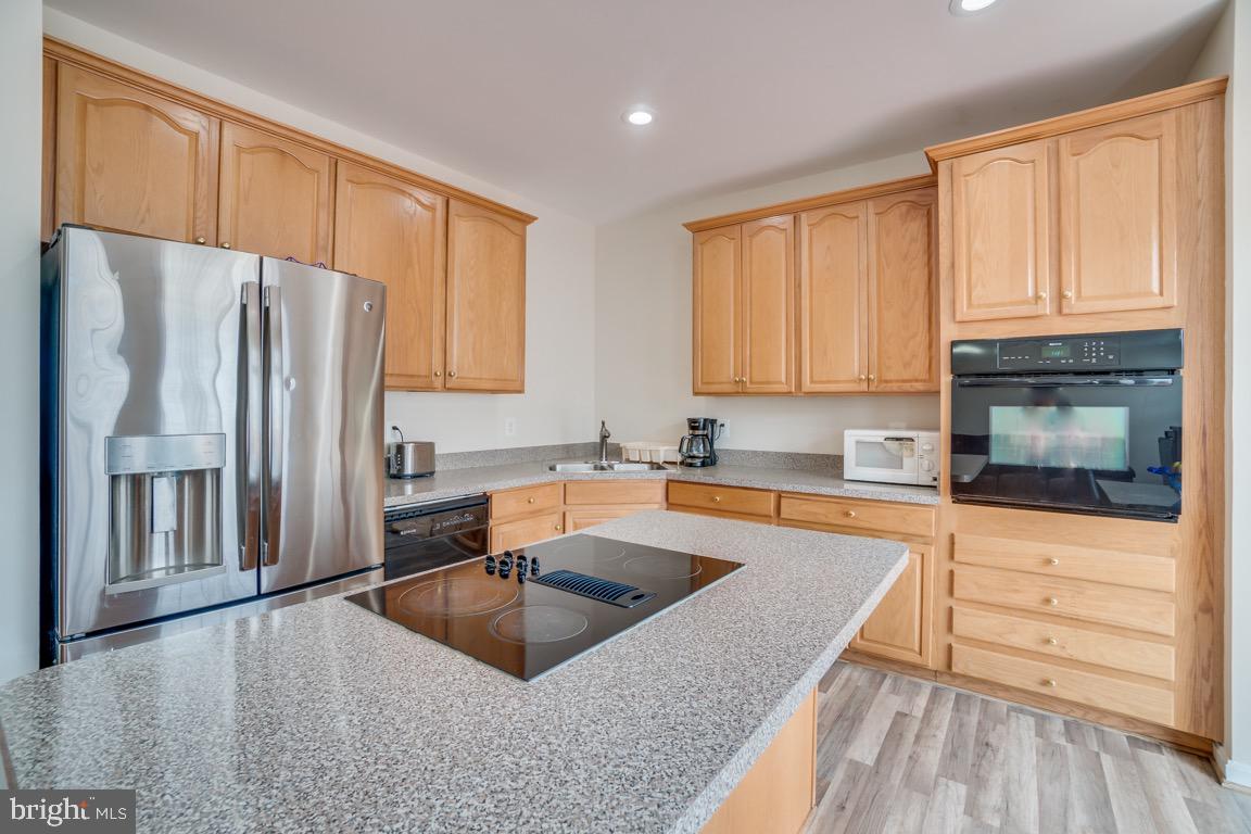 15677 WILLIAM BAYLISS CT