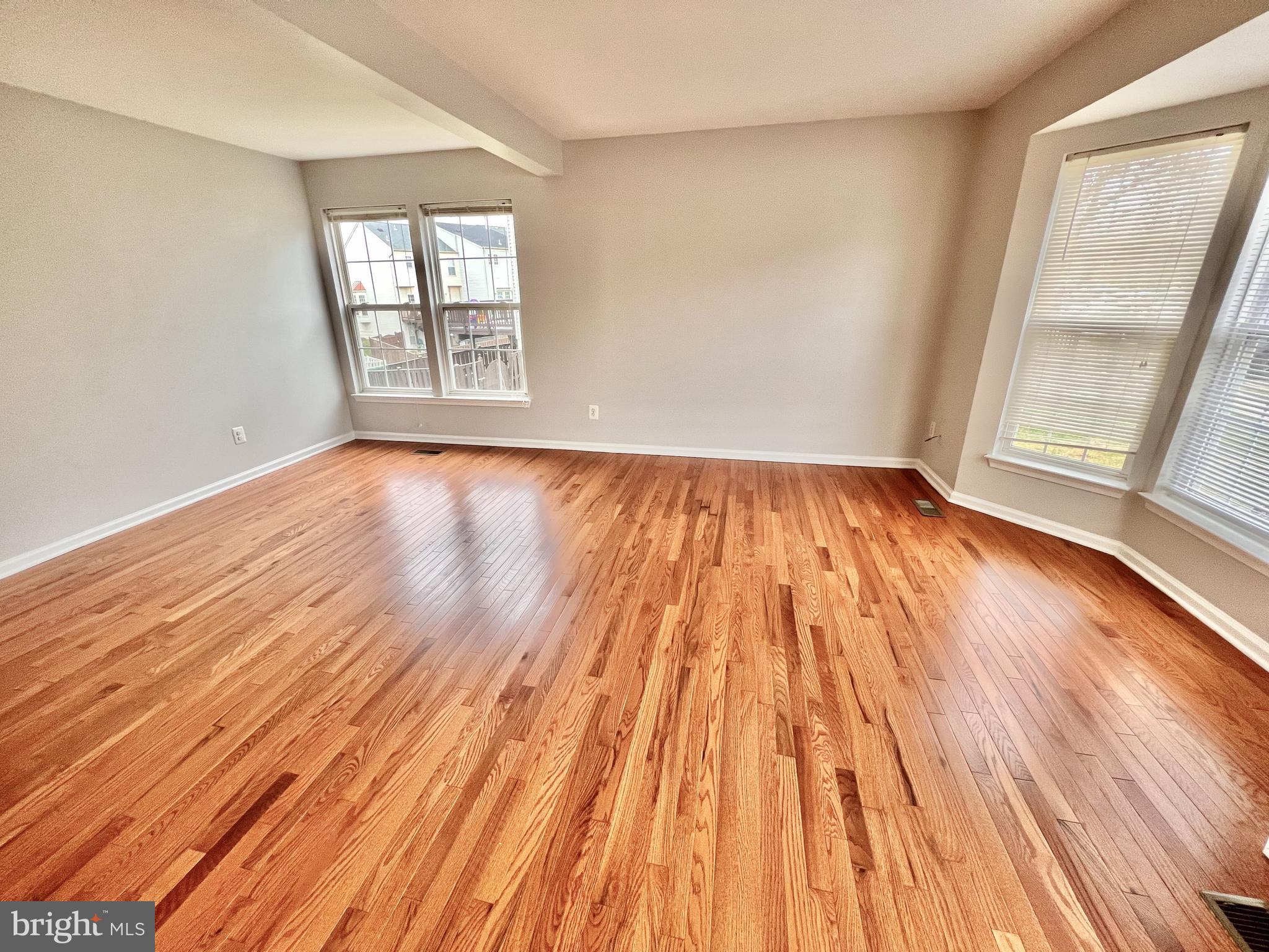 7000 ROGUE FOREST LN