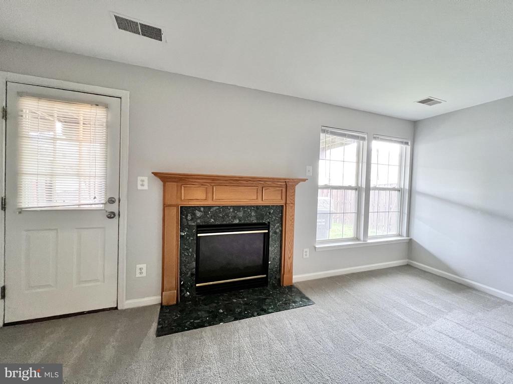 7000 ROGUE FOREST LN