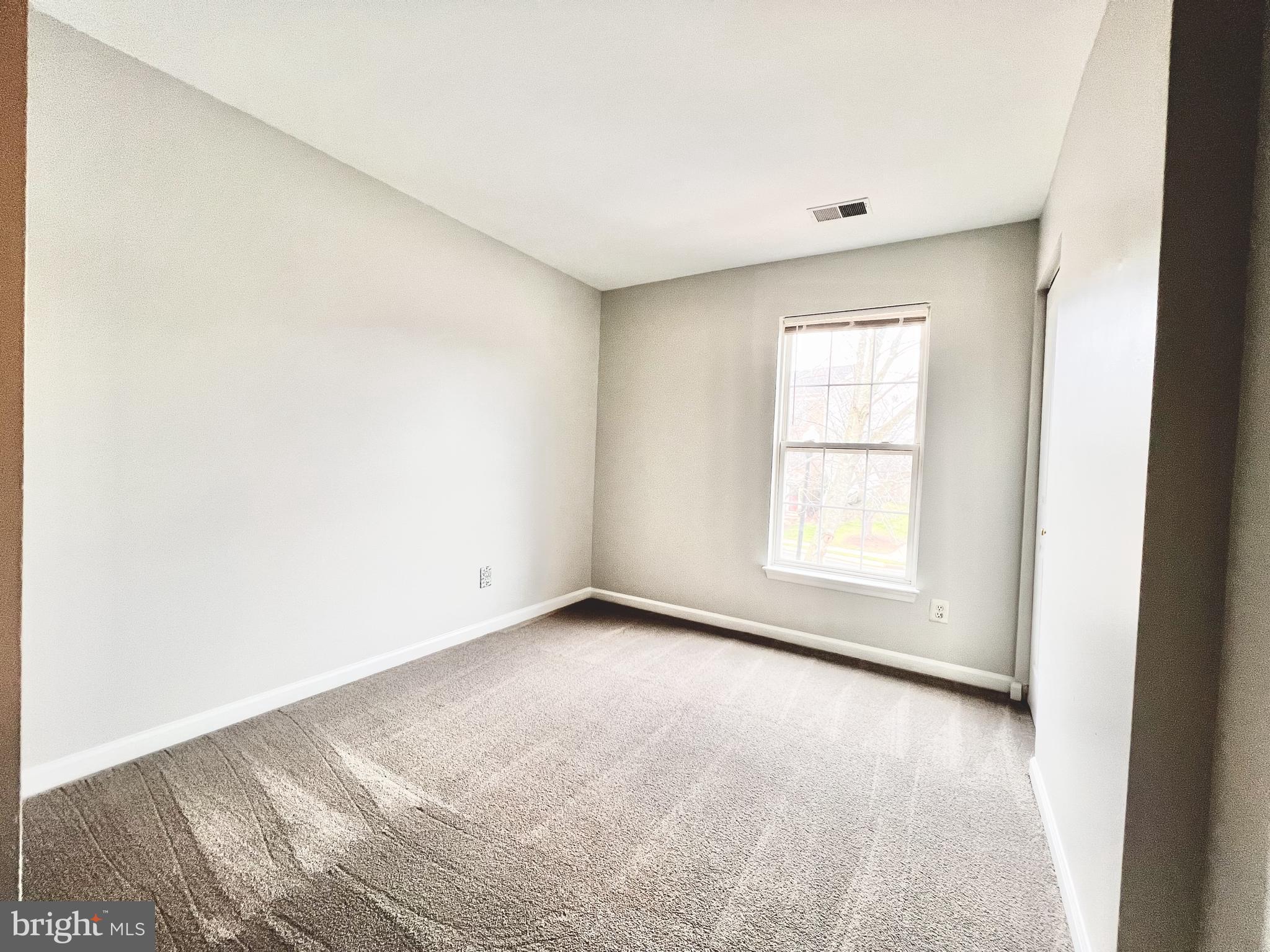 7000 ROGUE FOREST LN