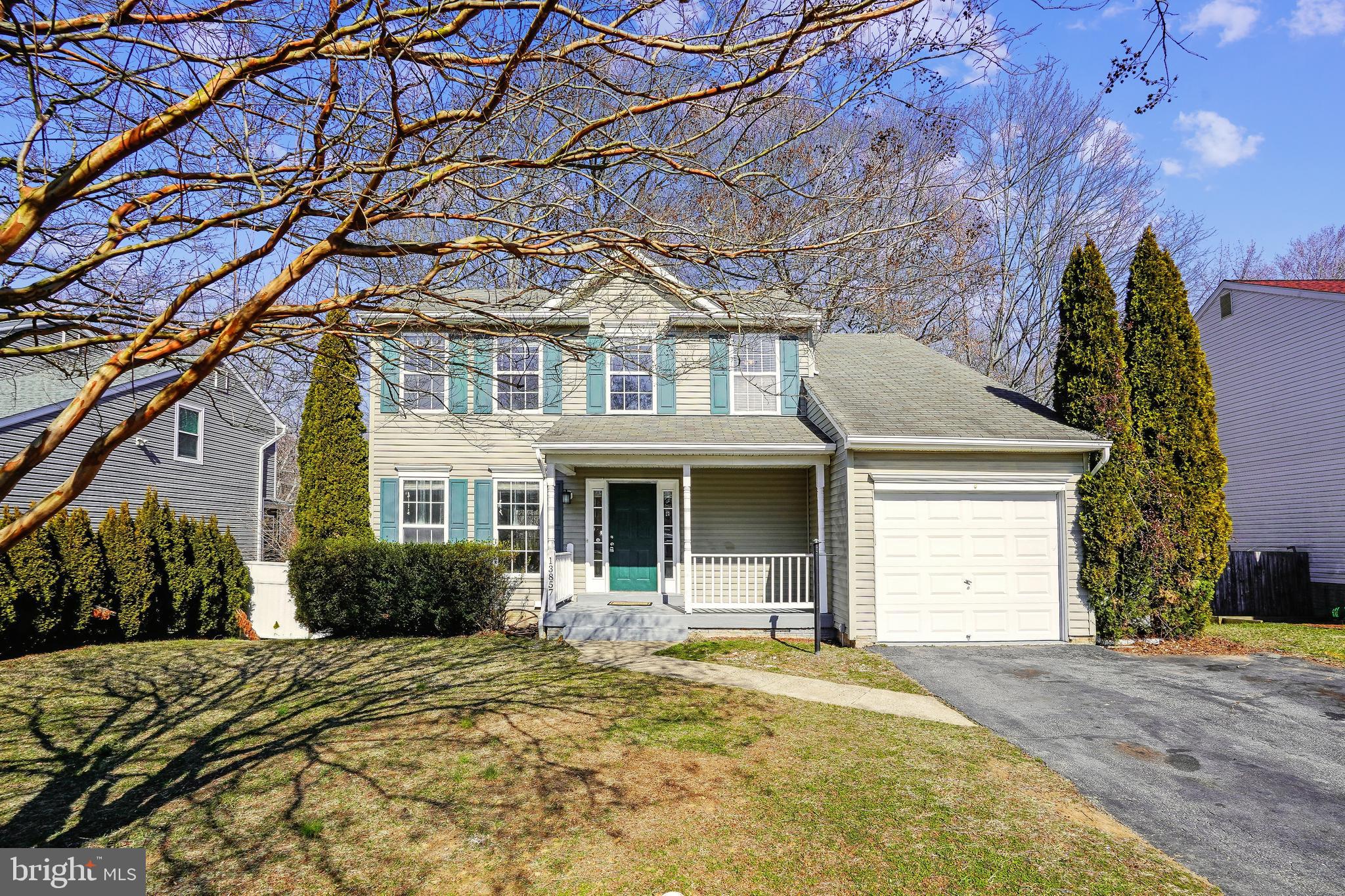 13857 REDFORD LN